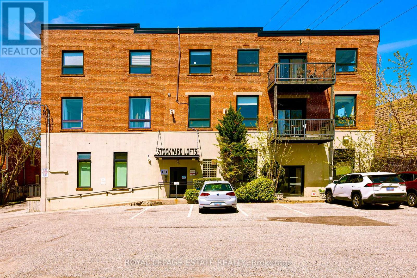 21 - 121 Prescott Avenue, Toronto (weston-pellam Park), Ontario