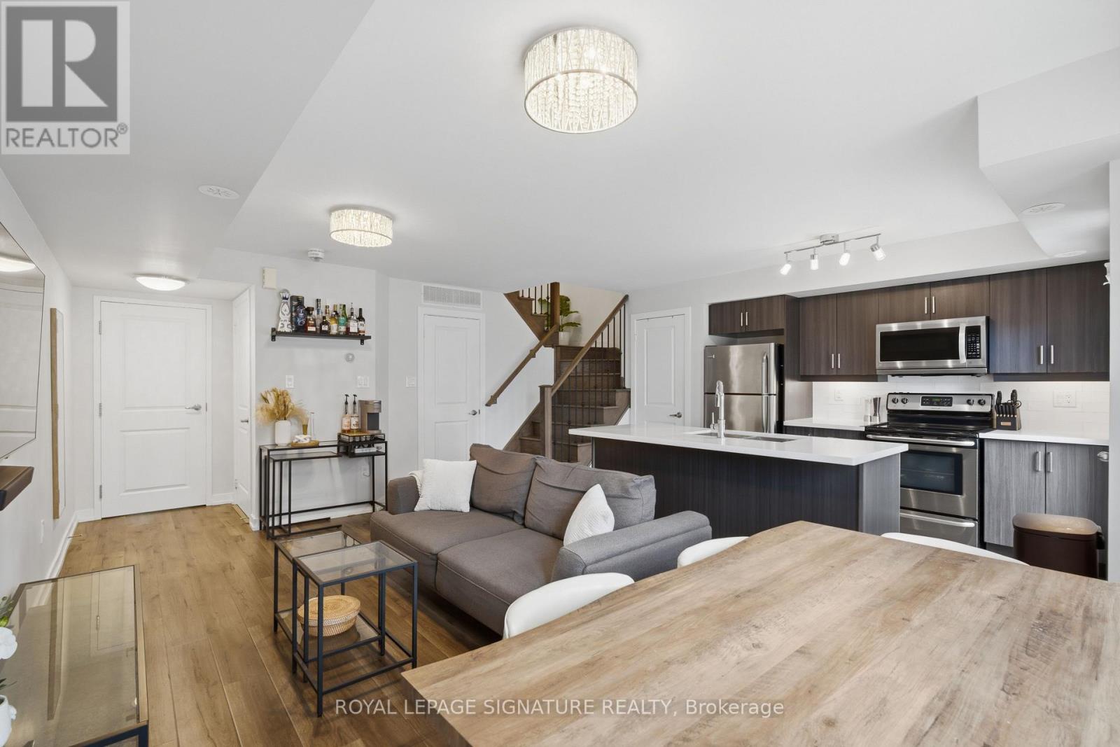 50 - 2315 Sheppard Avenue W, Toronto (humberlea-pelmo Park), Ontario