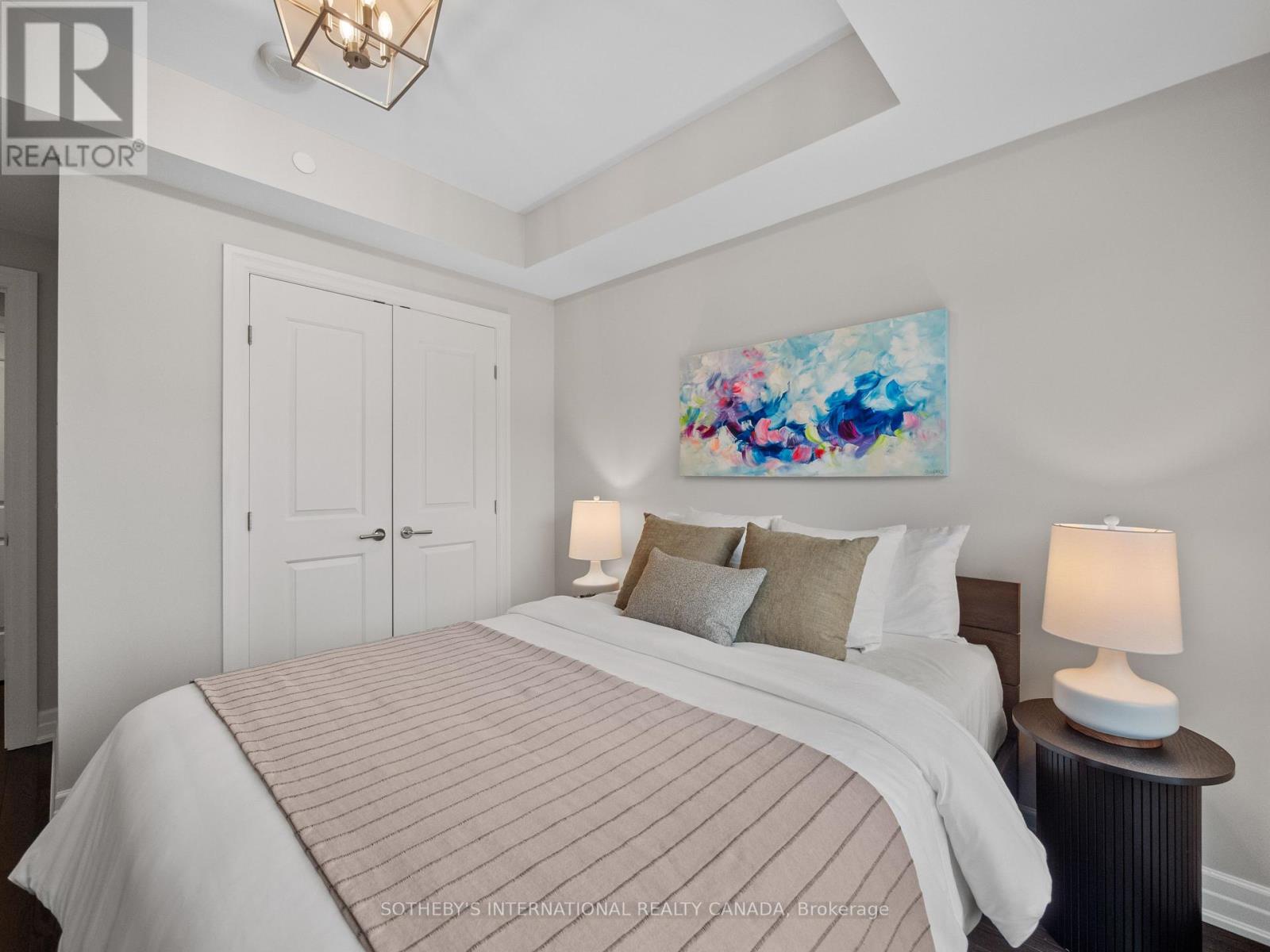 301 - 30 Old Mill Road, Toronto (kingsway South), Ontario