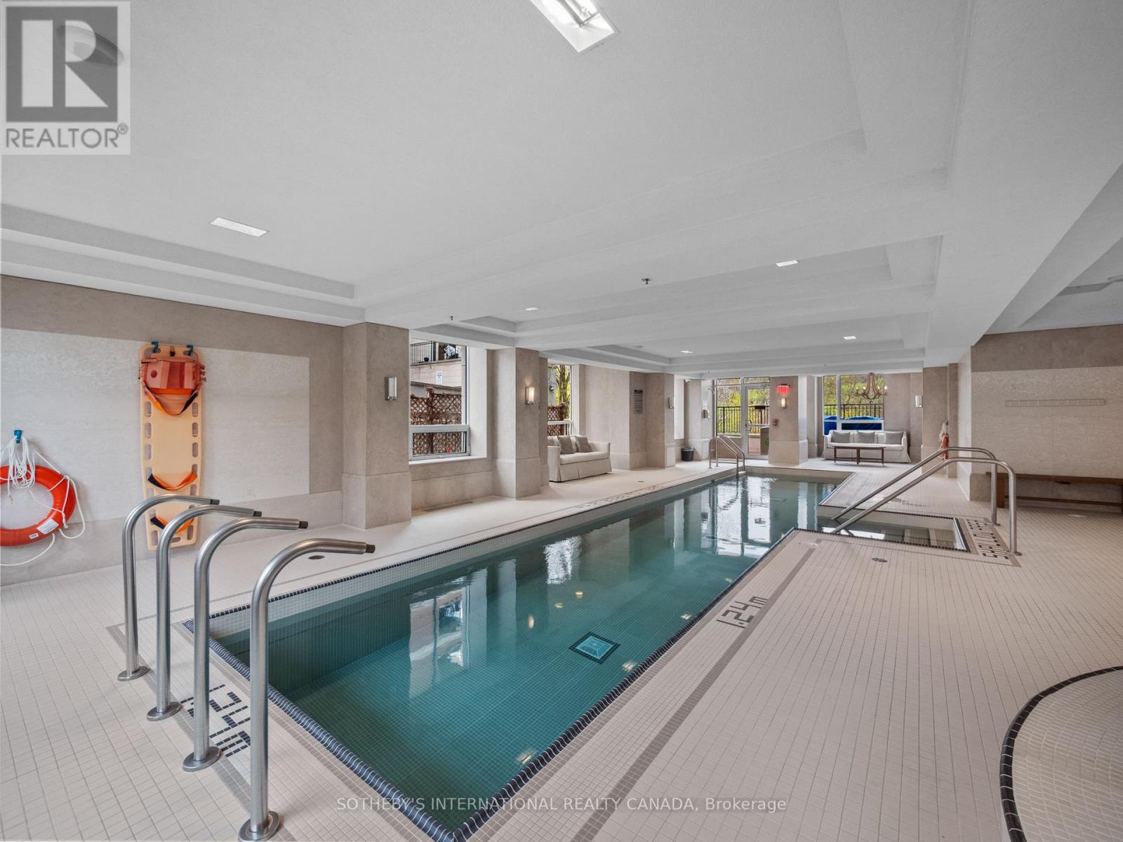 301 - 30 Old Mill Road, Toronto (kingsway South), Ontario