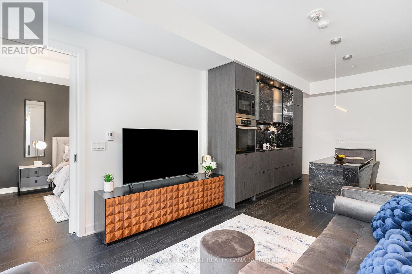 1111 - 11 Yorkville Avenue, Toronto (annex), Ontario