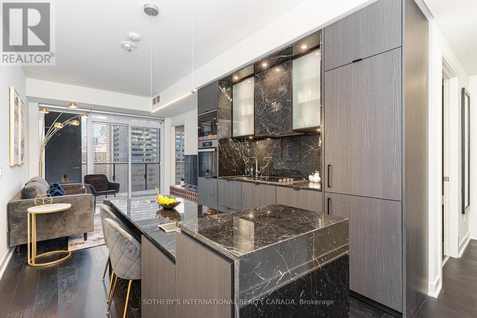 1111 - 11 Yorkville Avenue, Toronto (annex), Ontario