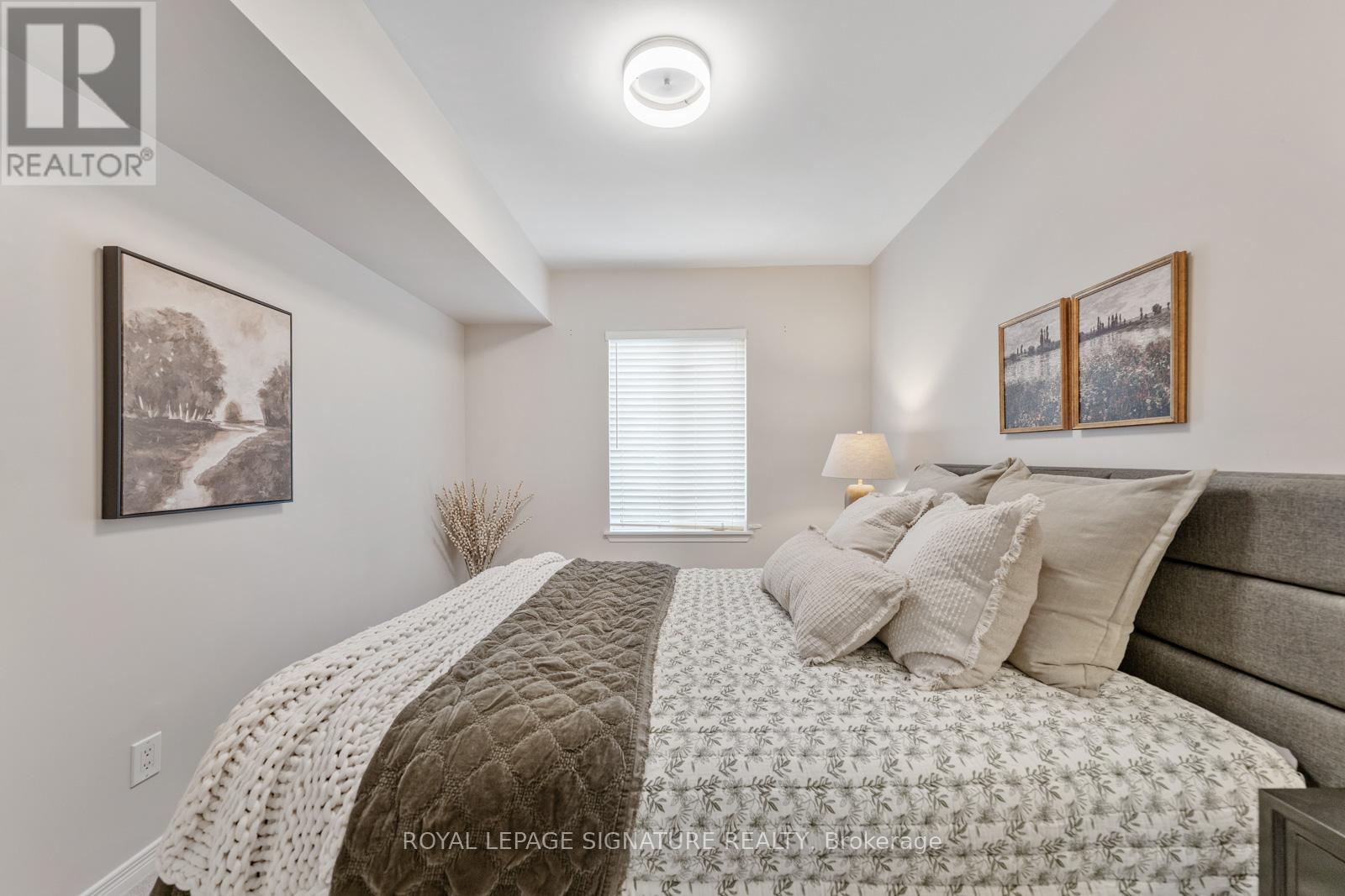 223 - 26 Western Battery Road, Toronto (niagara), Ontario