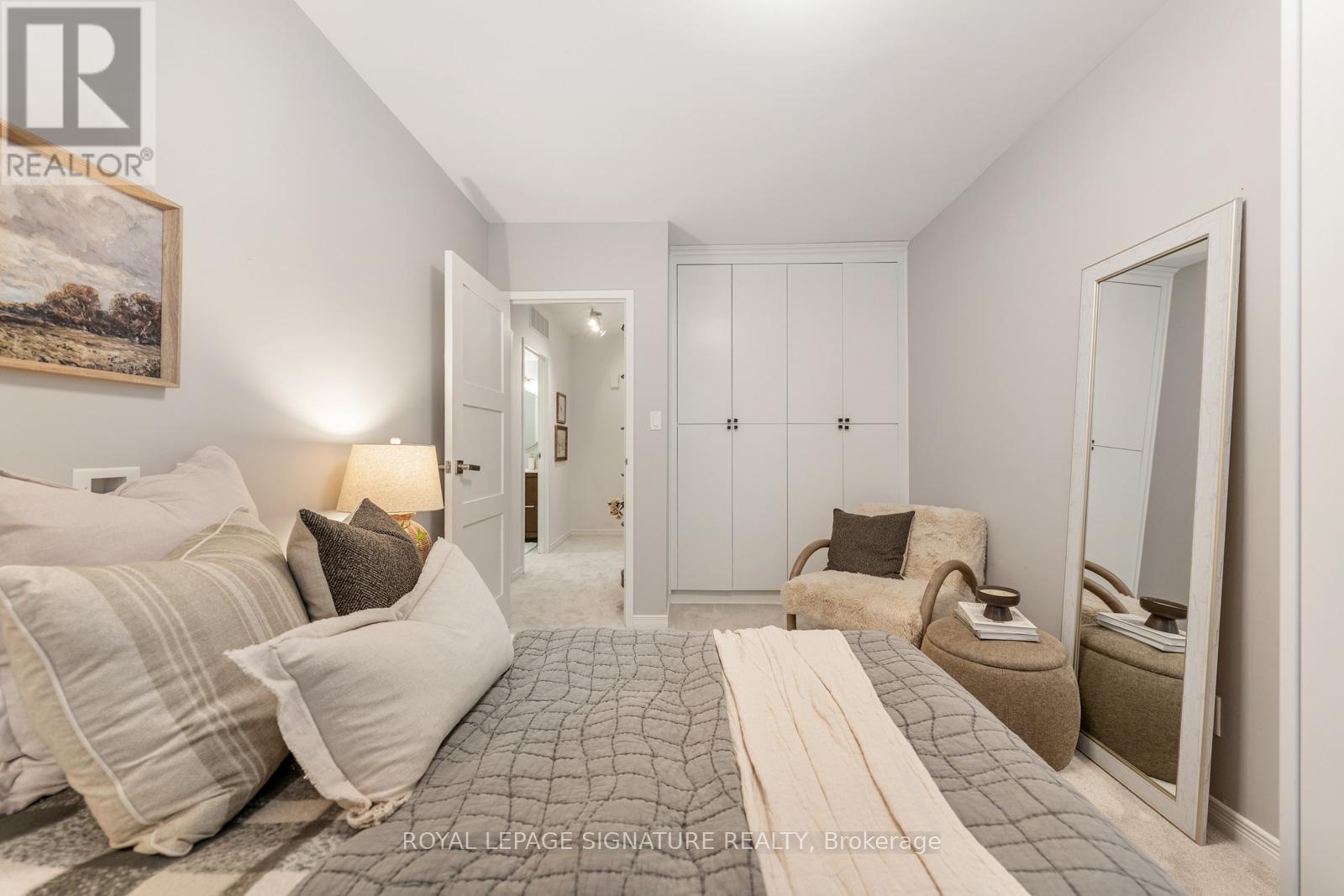 223 - 26 Western Battery Road, Toronto (niagara), Ontario