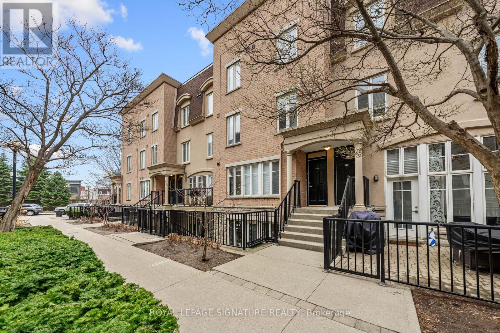 223 - 26 Western Battery Road, Toronto (niagara), Ontario