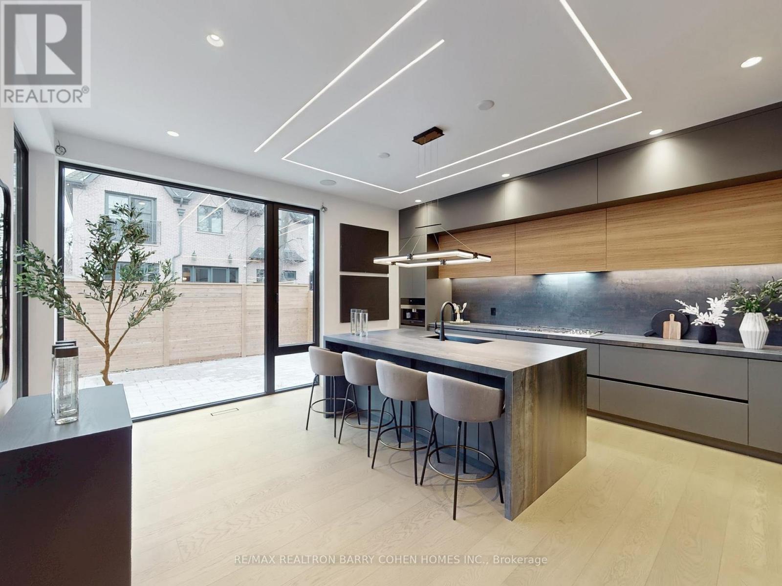 135 Imperial Street, Toronto (yonge-eglinton), Ontario