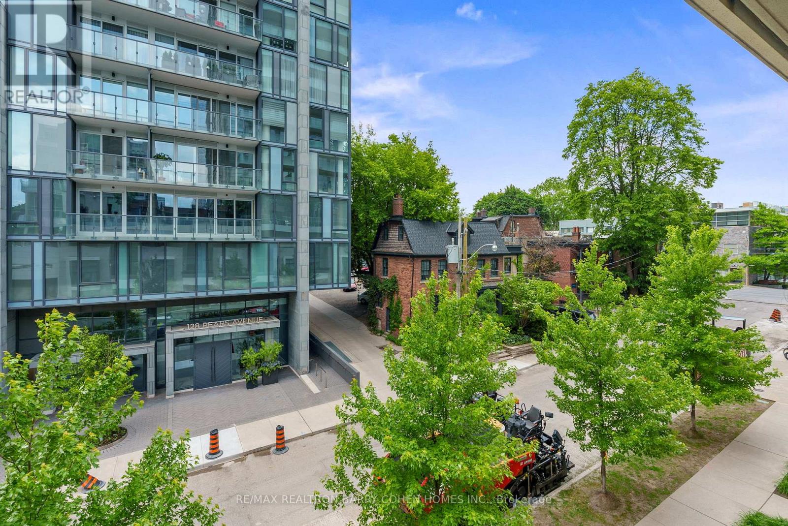 133 Pears Avenue, Toronto (annex), Ontario