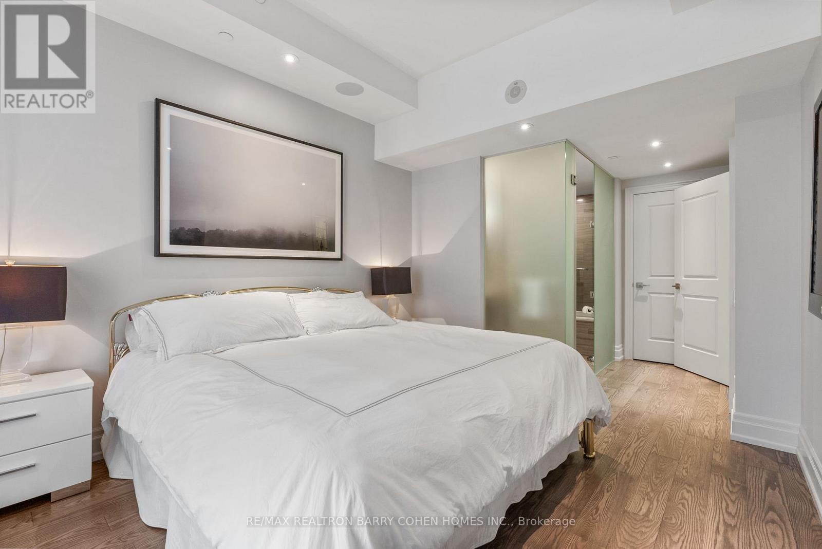 133 Pears Avenue, Toronto (annex), Ontario