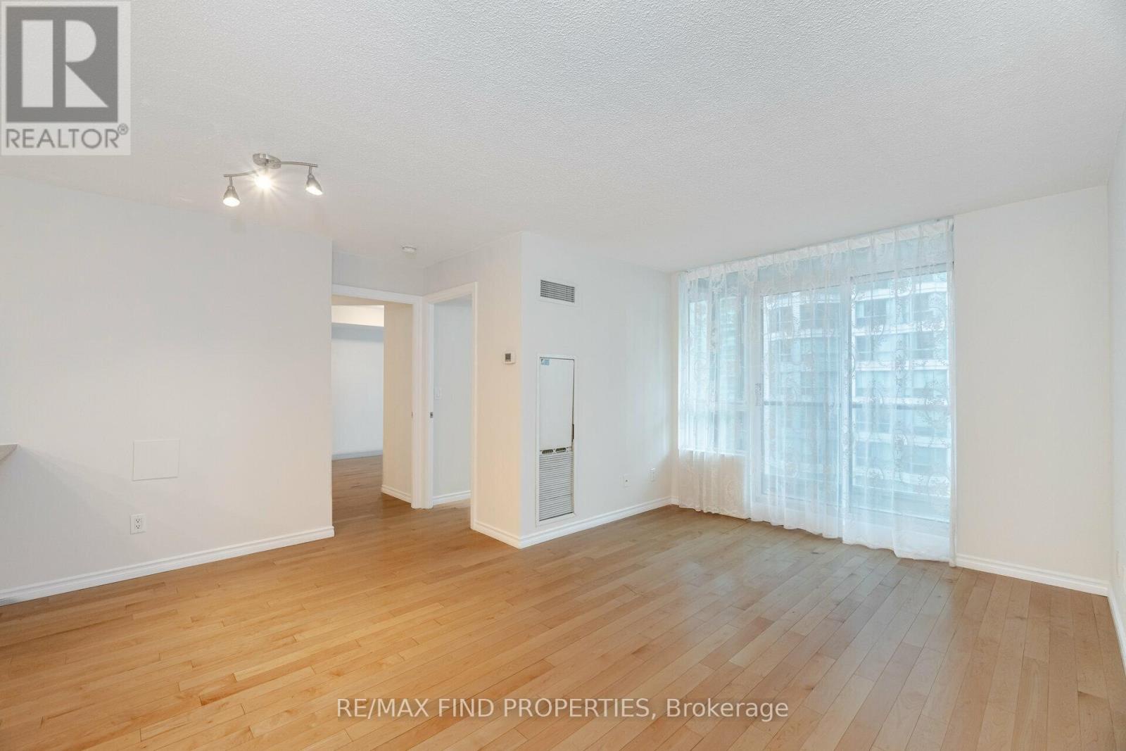 1505 - 12 Yonge Street, Toronto (waterfront Communities), Ontario
