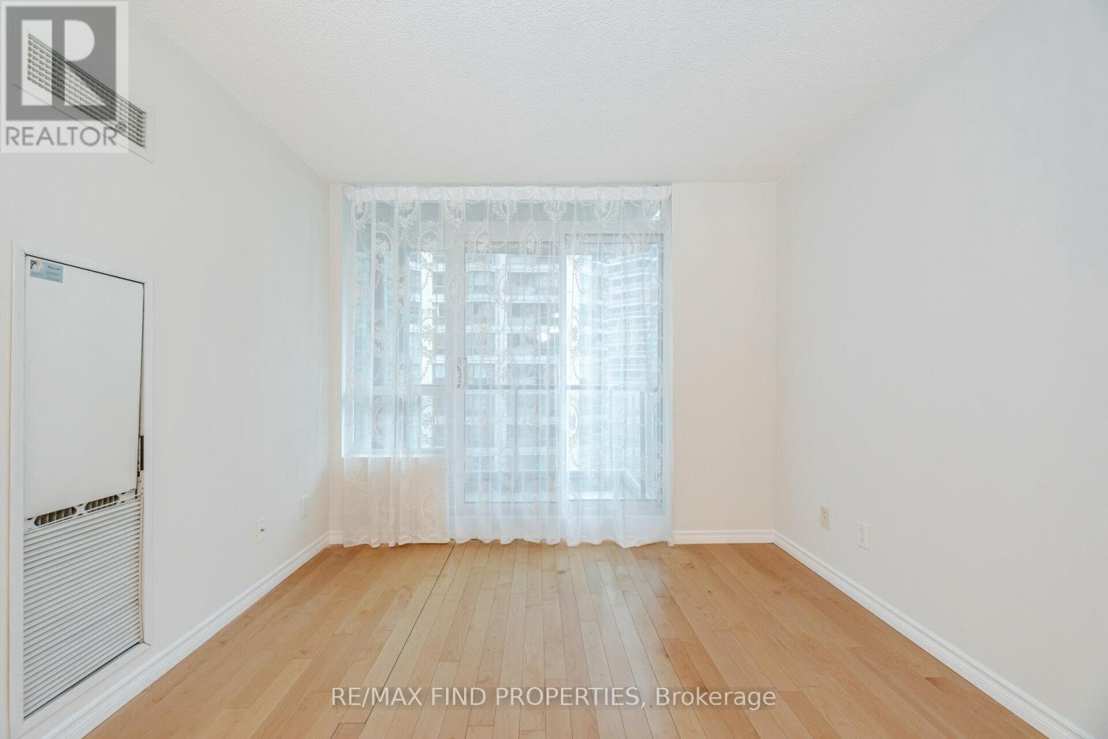 1505 - 12 Yonge Street, Toronto (waterfront Communities), Ontario