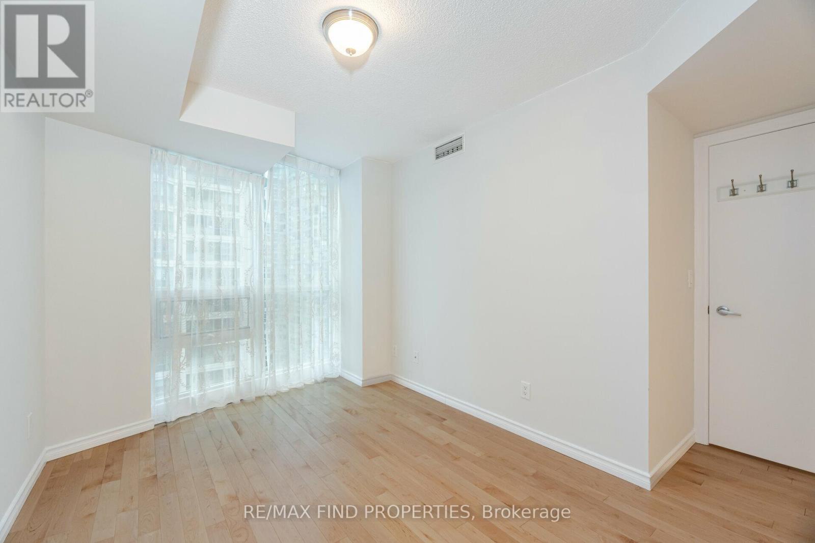 1505 - 12 Yonge Street, Toronto (waterfront Communities), Ontario
