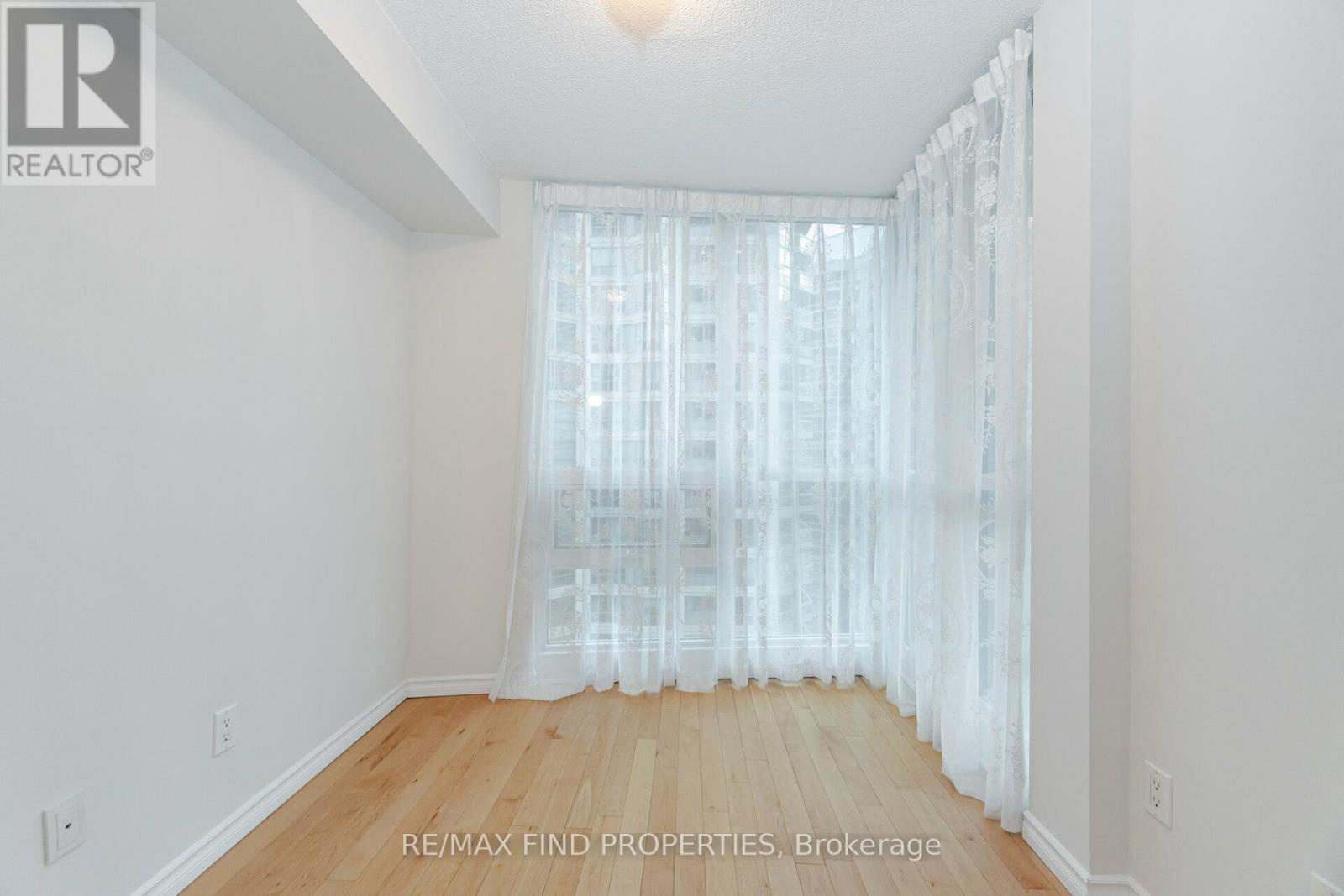 1505 - 12 Yonge Street, Toronto (waterfront Communities), Ontario
