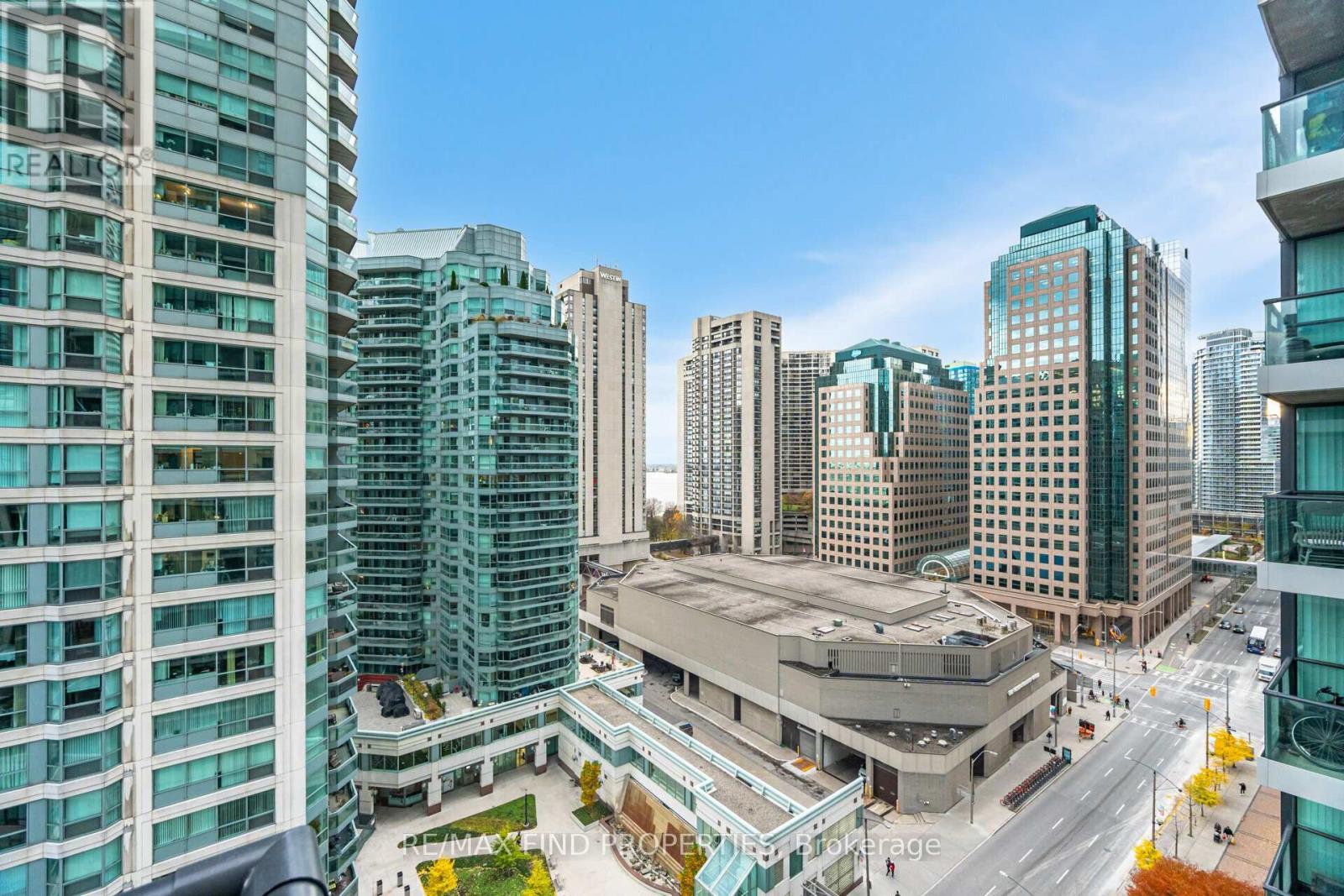 1505 - 12 Yonge Street, Toronto (waterfront Communities), Ontario