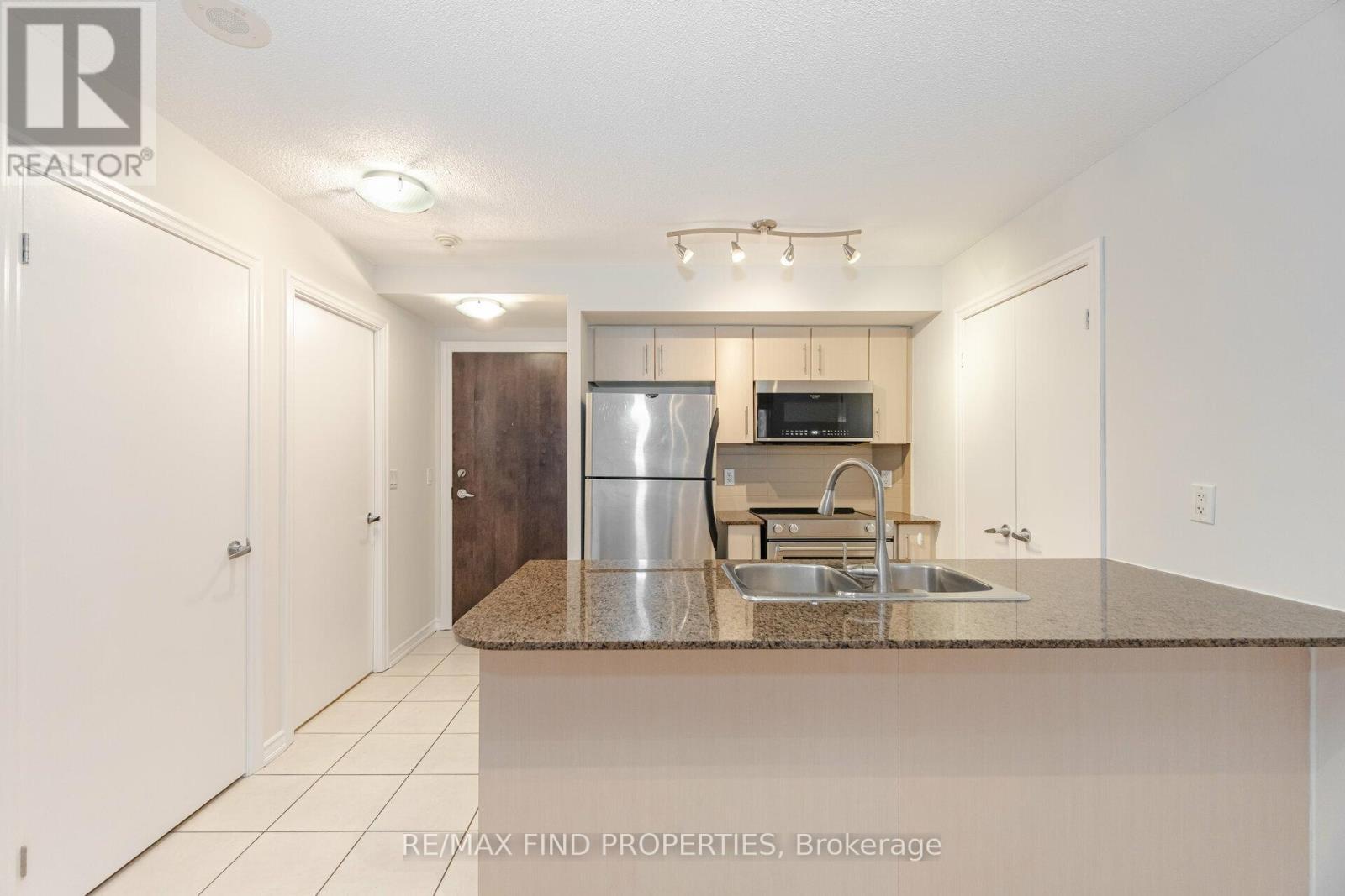 1505 - 12 Yonge Street, Toronto (waterfront Communities), Ontario