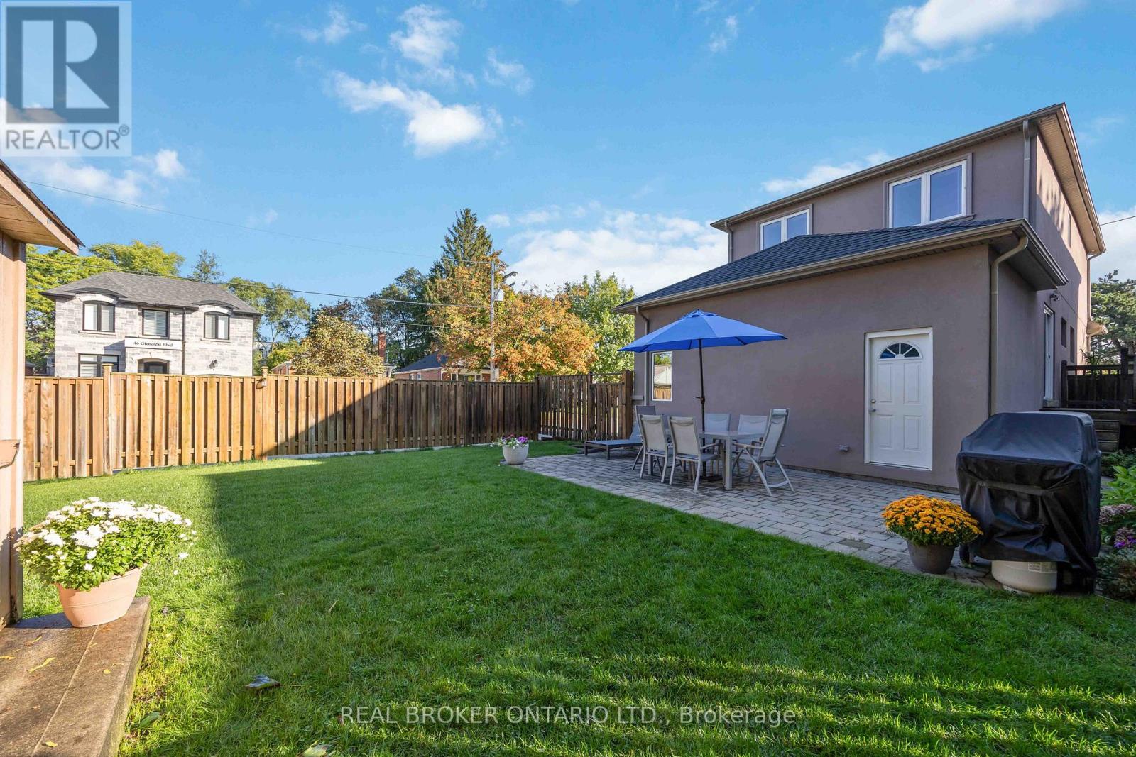122 Cedarcrest Boulevard, Toronto (o'connor-parkview), Ontario