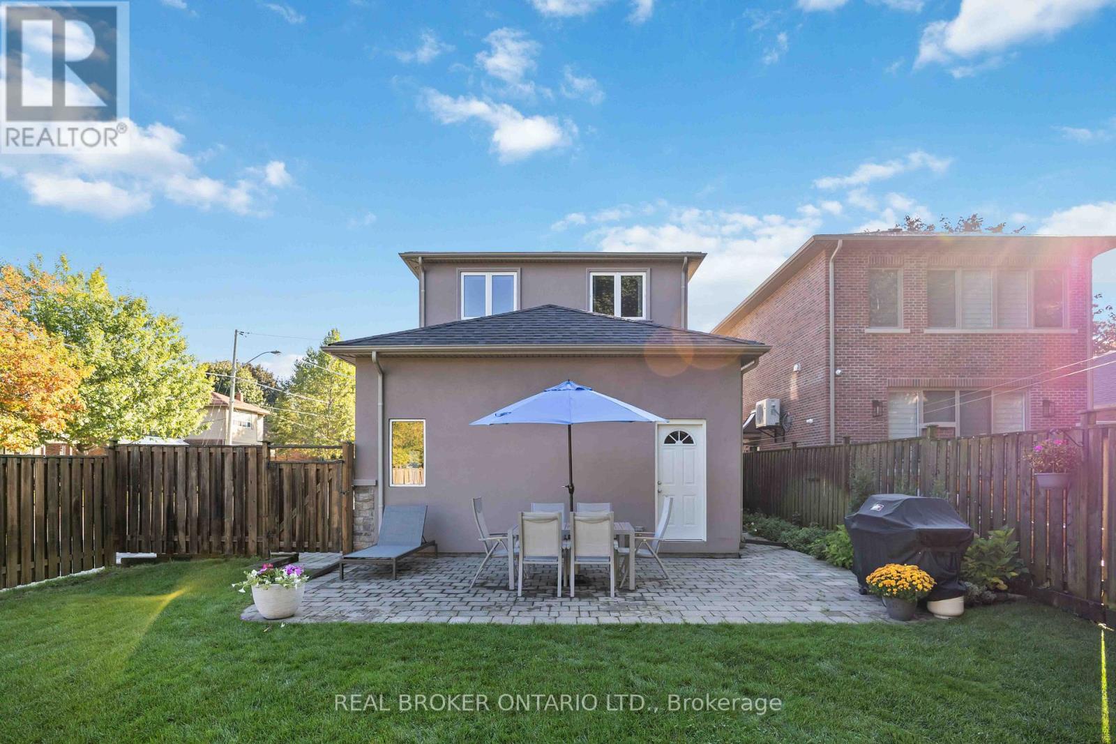 122 Cedarcrest Boulevard, Toronto (o'connor-parkview), Ontario