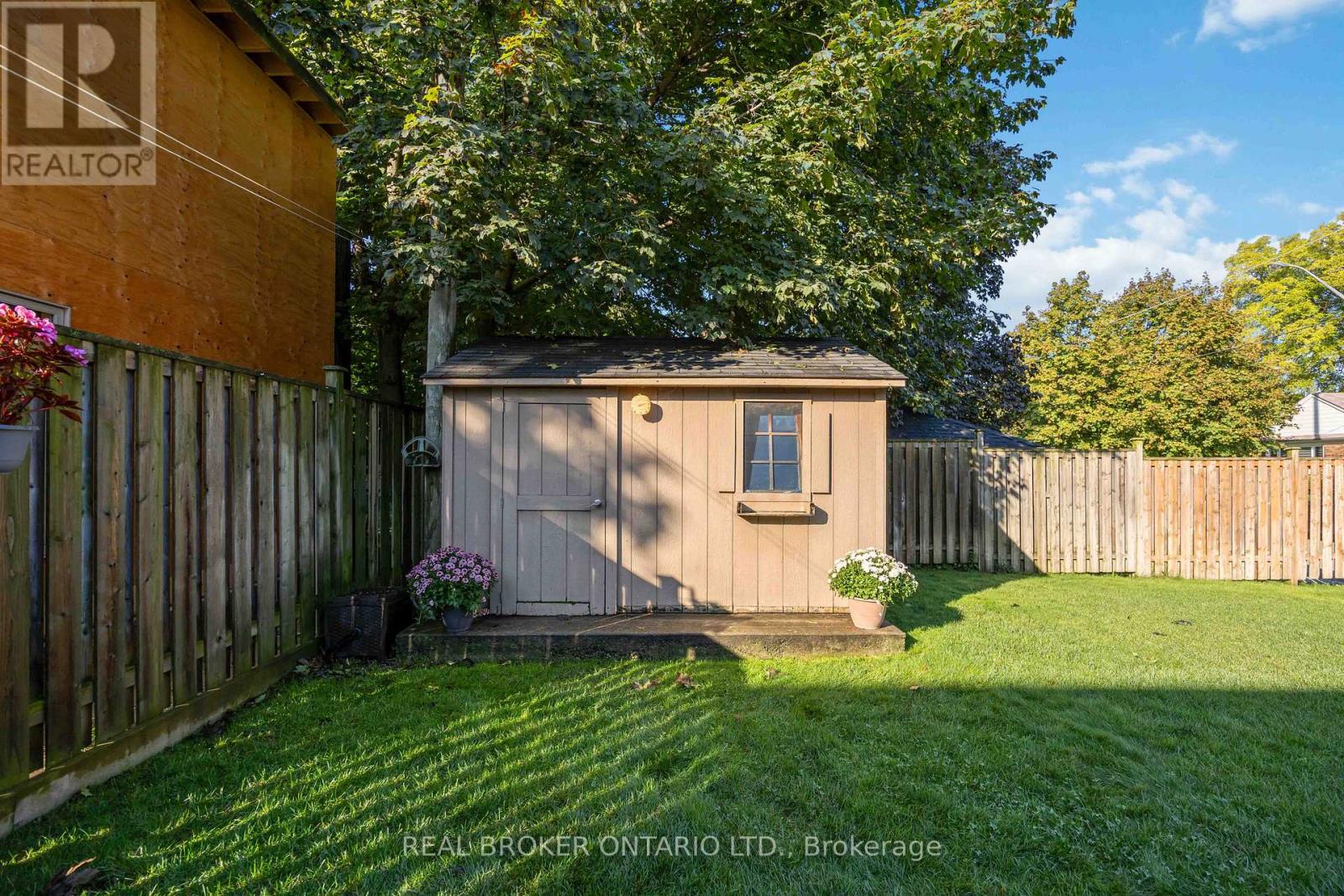 122 Cedarcrest Boulevard, Toronto (o'connor-parkview), Ontario