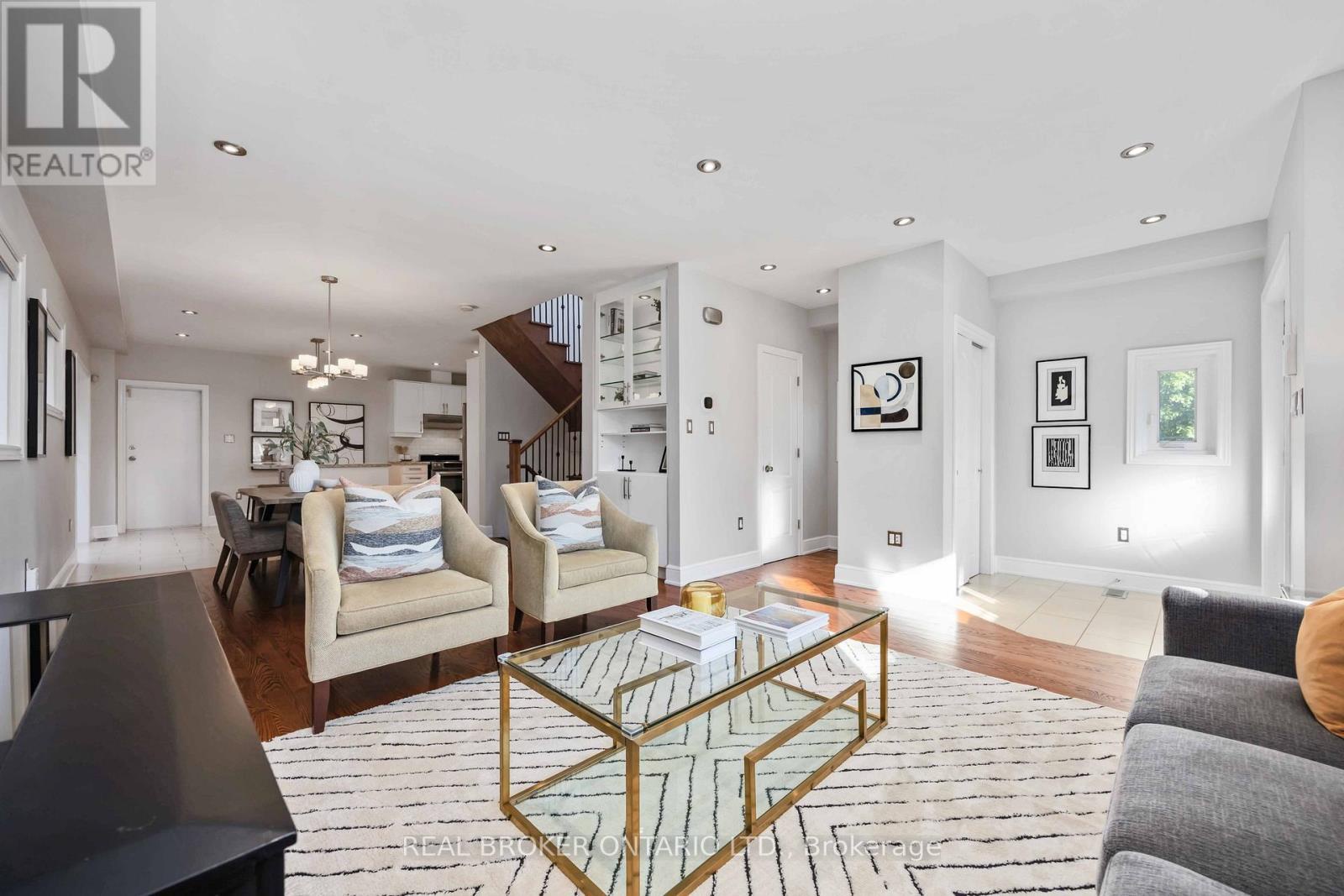 122 Cedarcrest Boulevard, Toronto (o'connor-parkview), Ontario