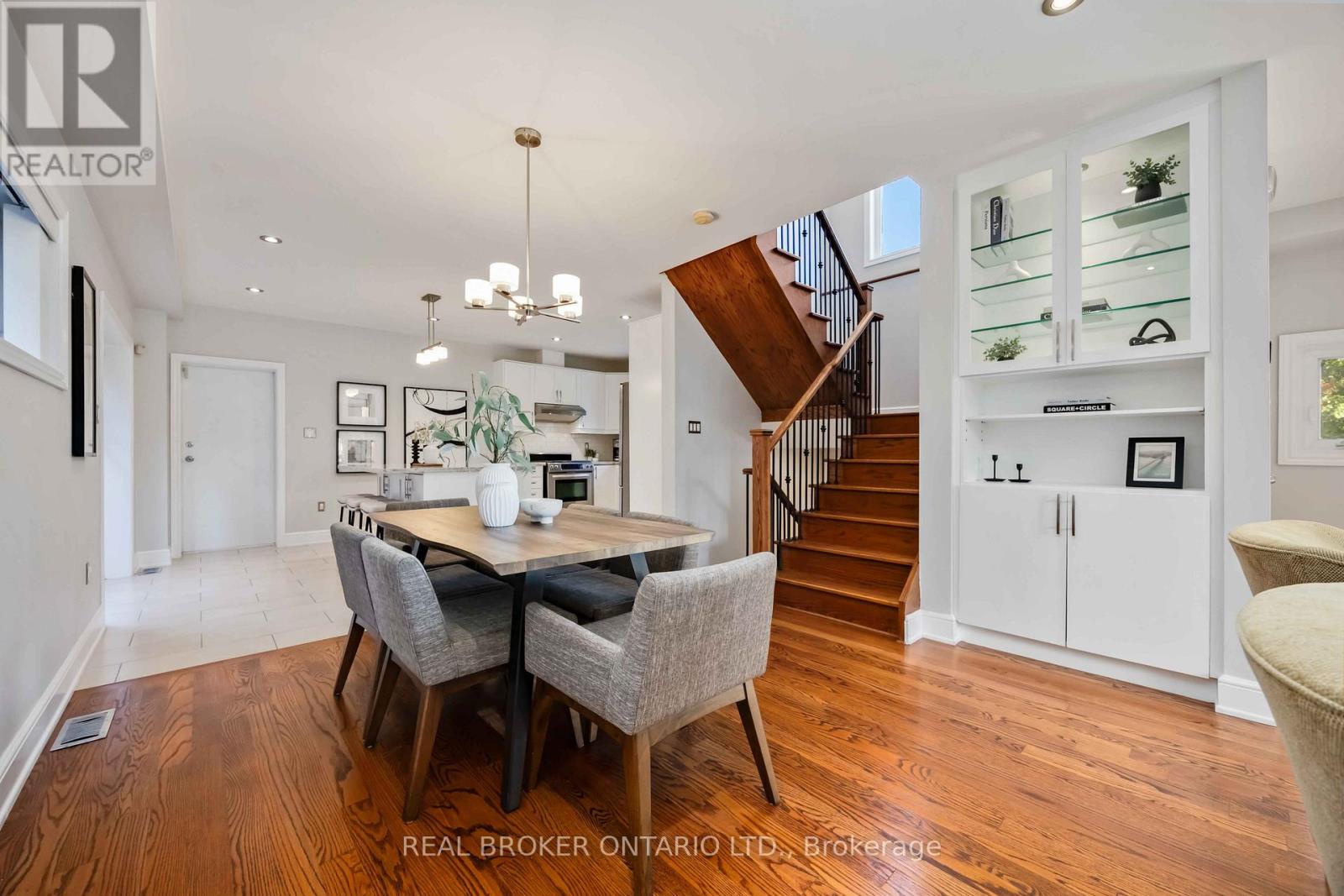 122 Cedarcrest Boulevard, Toronto (o'connor-parkview), Ontario