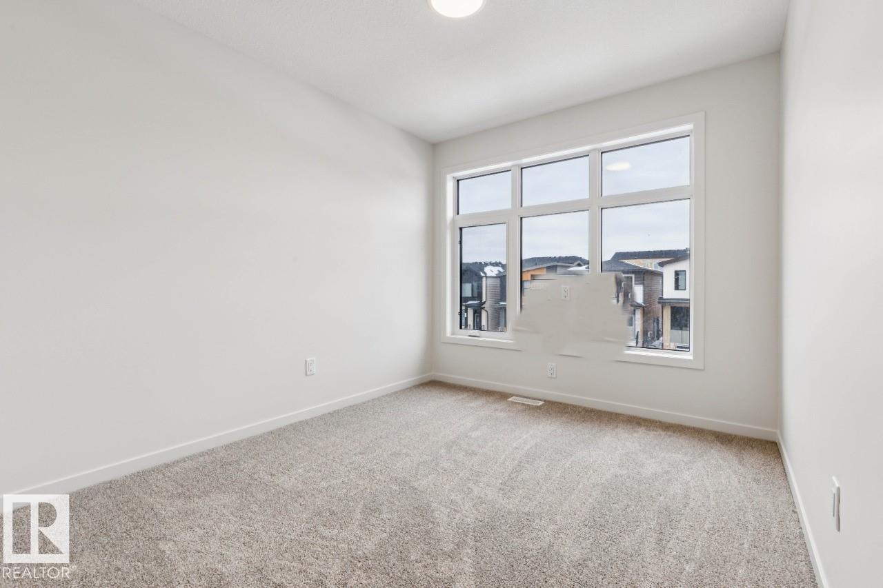 404 30 St Sw, Edmonton, Alberta