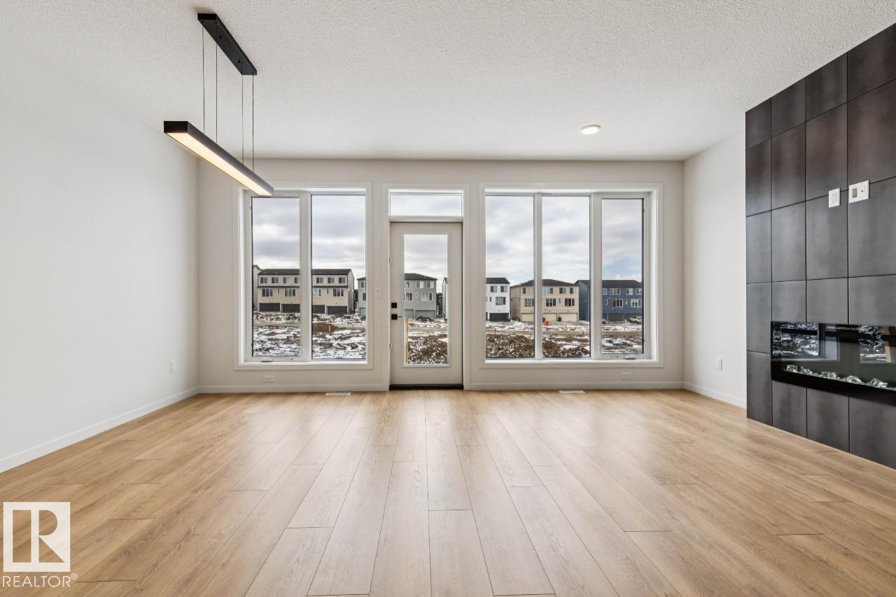 404 30 St Sw, Edmonton, Alberta