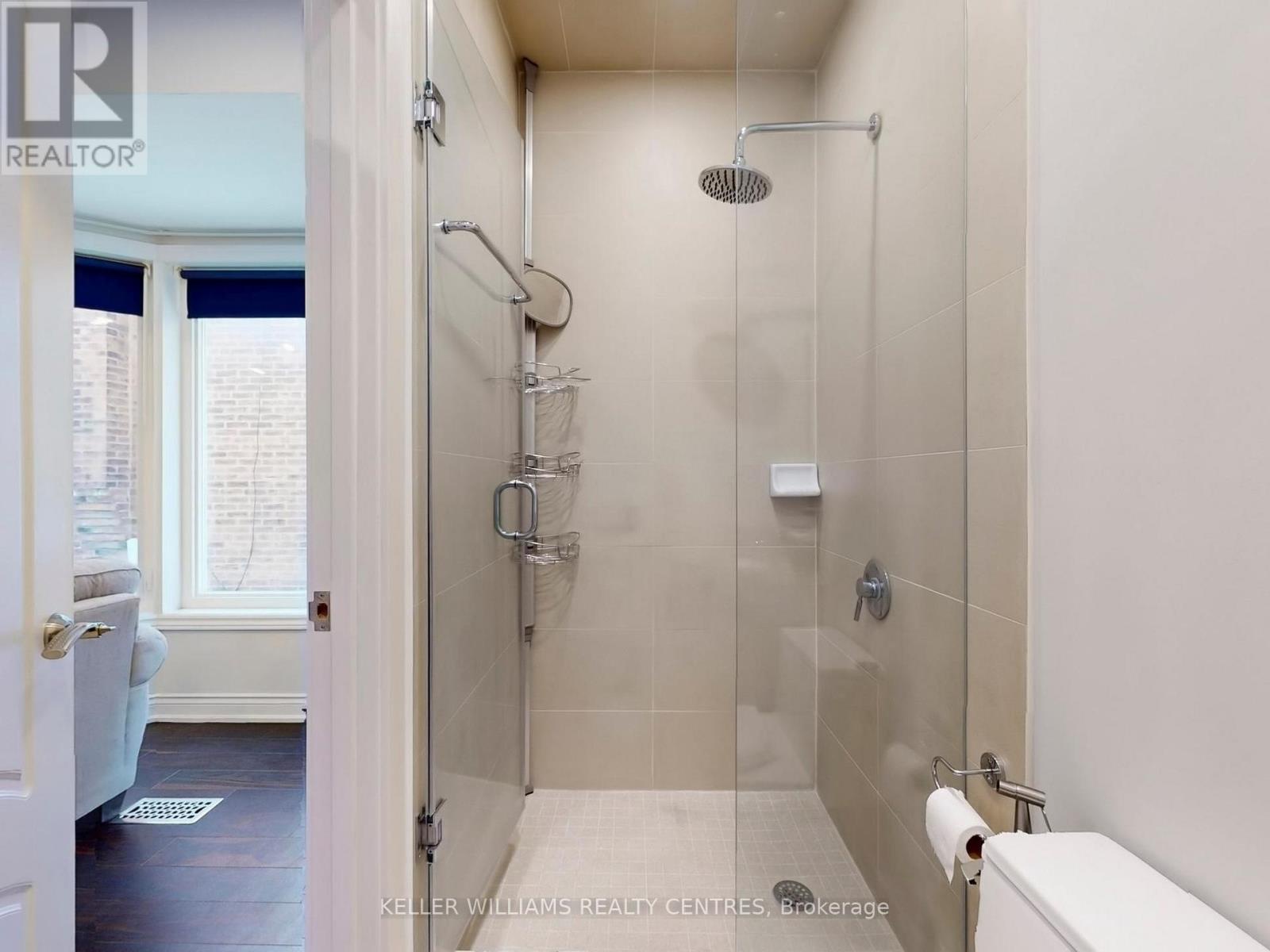 62 Hounslow Heath Road, Toronto (weston-pellam Park), Ontario