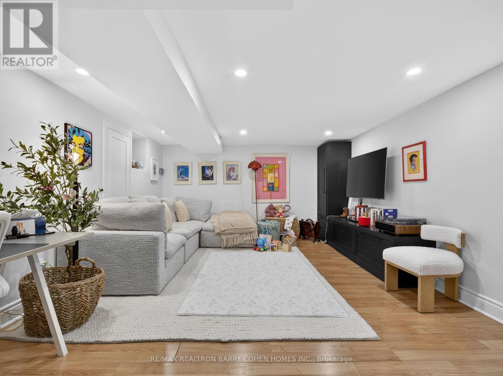 144 Rosemount Avenue, Toronto (corso Italia-davenport), Ontario