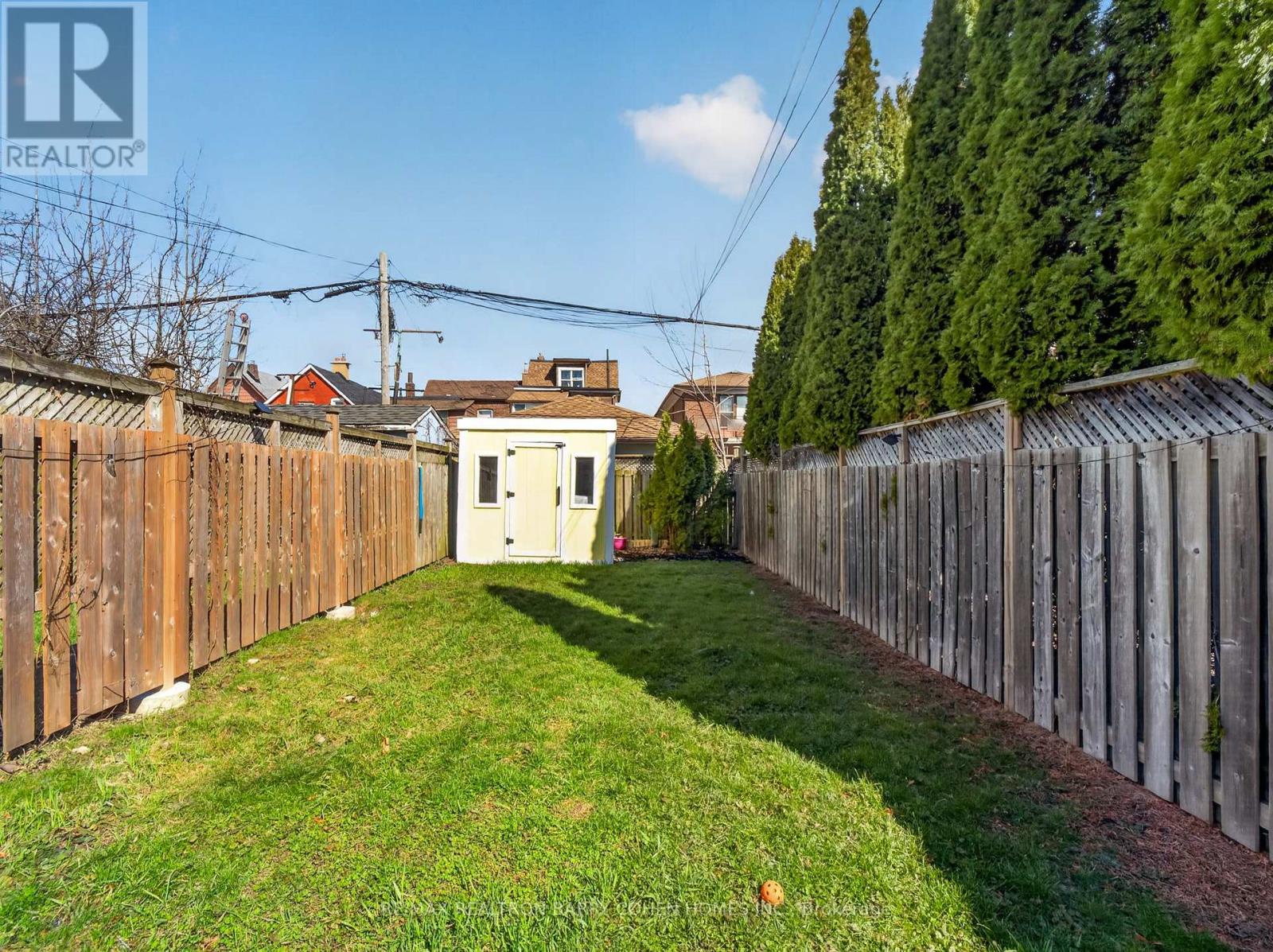 144 Rosemount Avenue, Toronto (corso Italia-davenport), Ontario
