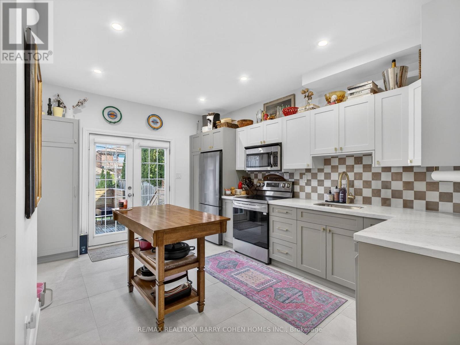 144 Rosemount Avenue, Toronto (corso Italia-davenport), Ontario