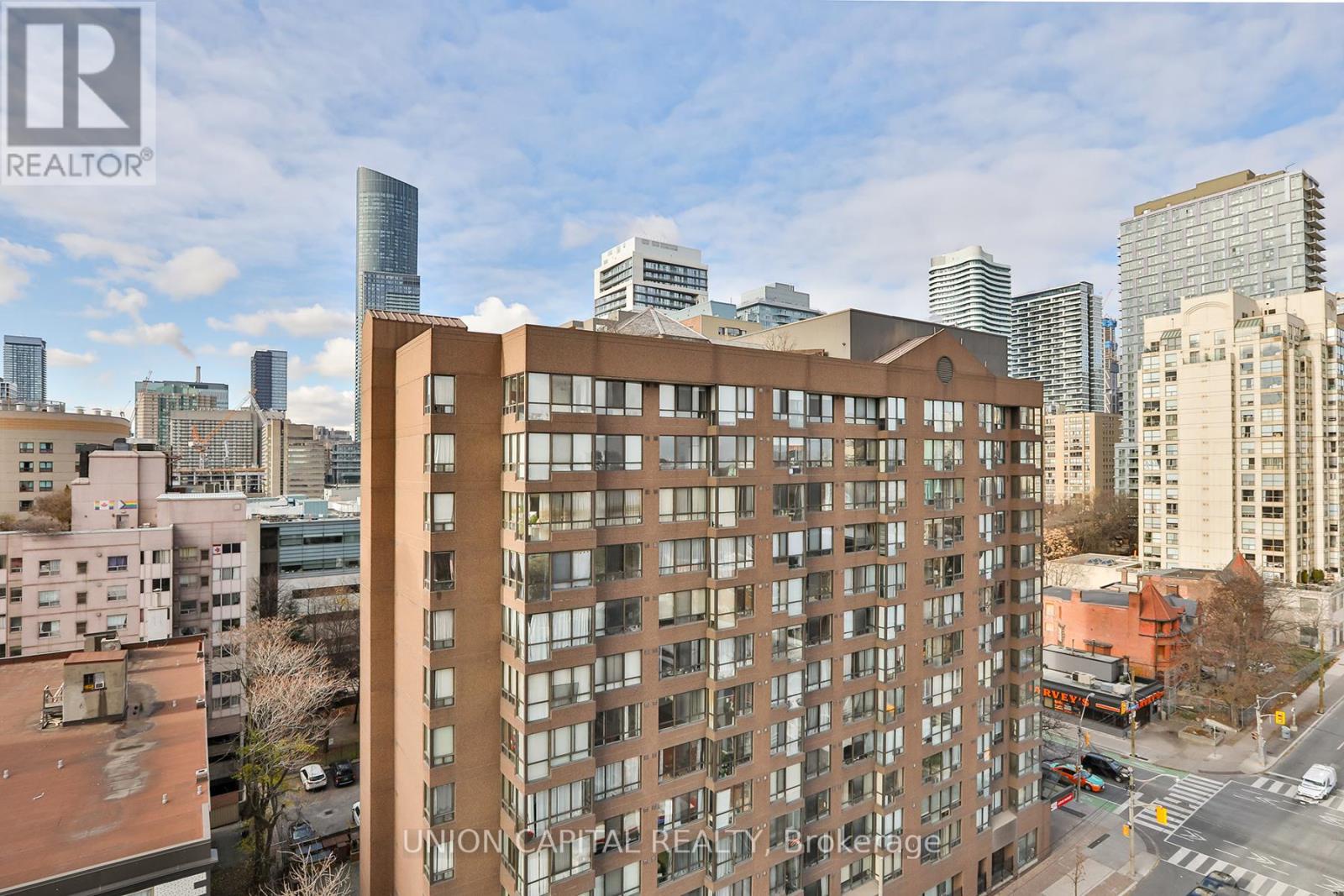 1005 - 319 Jarvis Street, Toronto (moss Park), Ontario