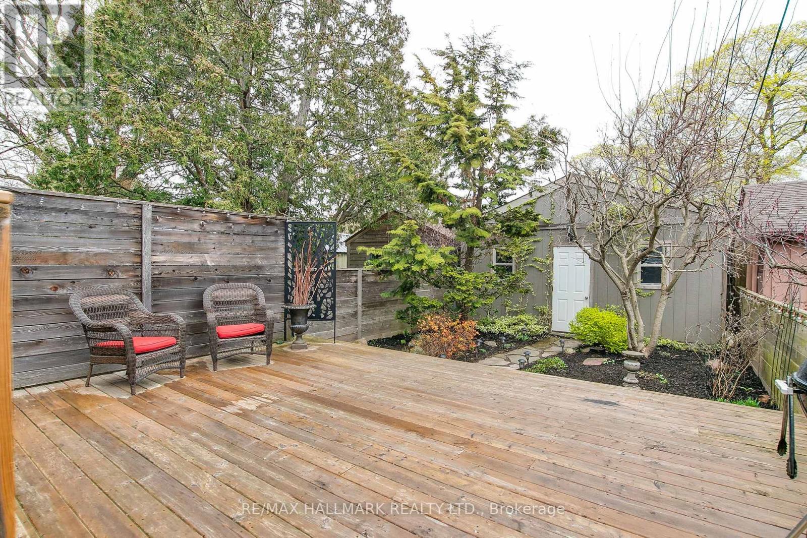 133 Langford Avenue, Toronto (danforth), Ontario