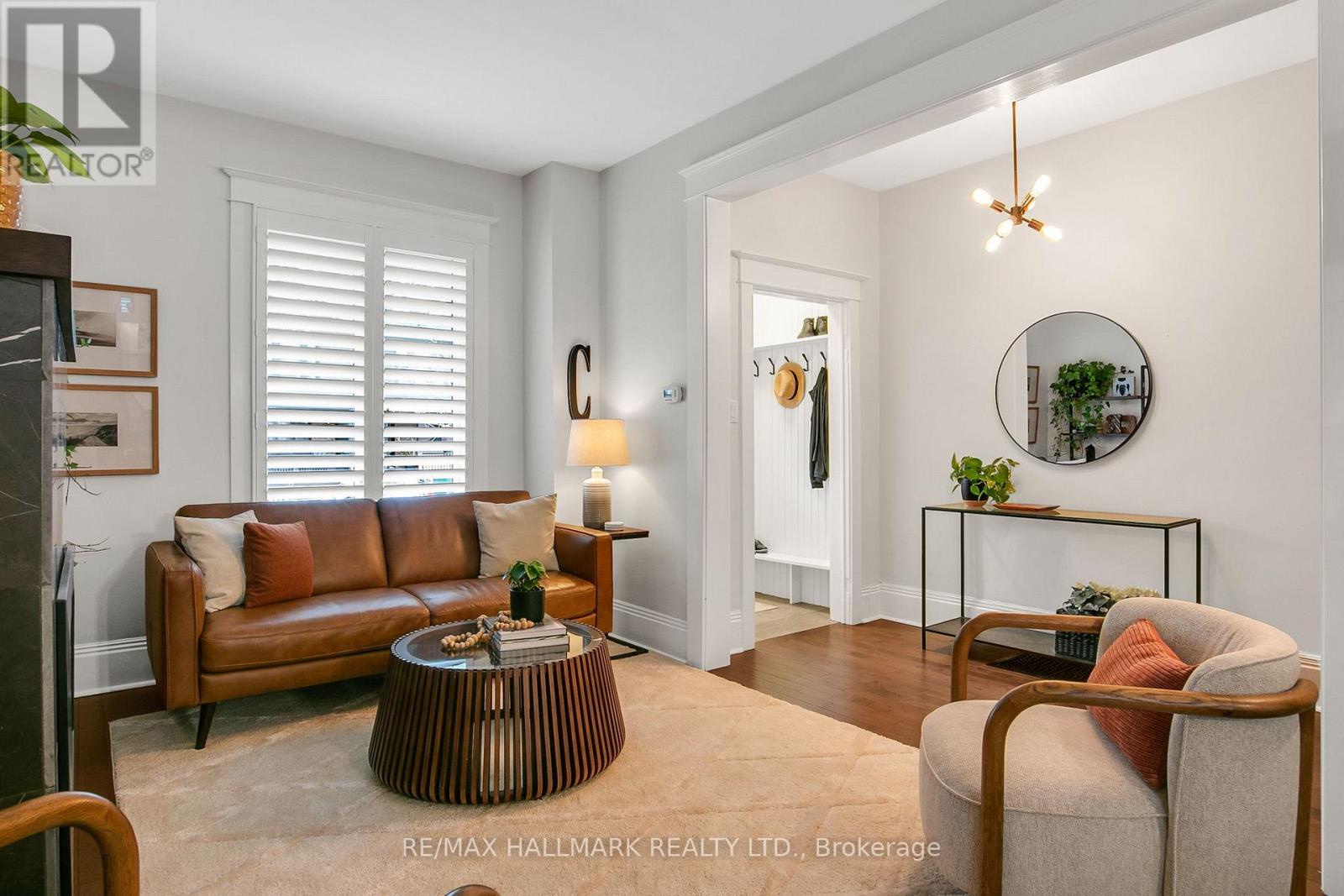 133 Langford Avenue, Toronto (danforth), Ontario