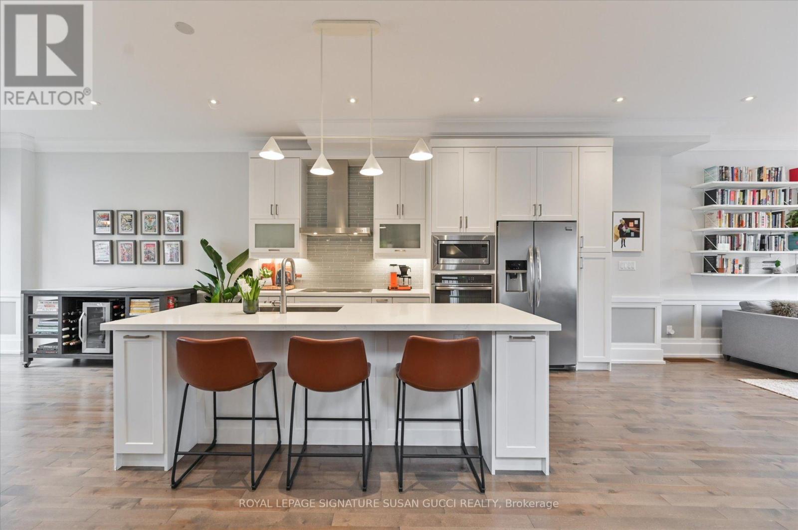20 Warvet Crescent, Toronto (o'connor-parkview), Ontario
