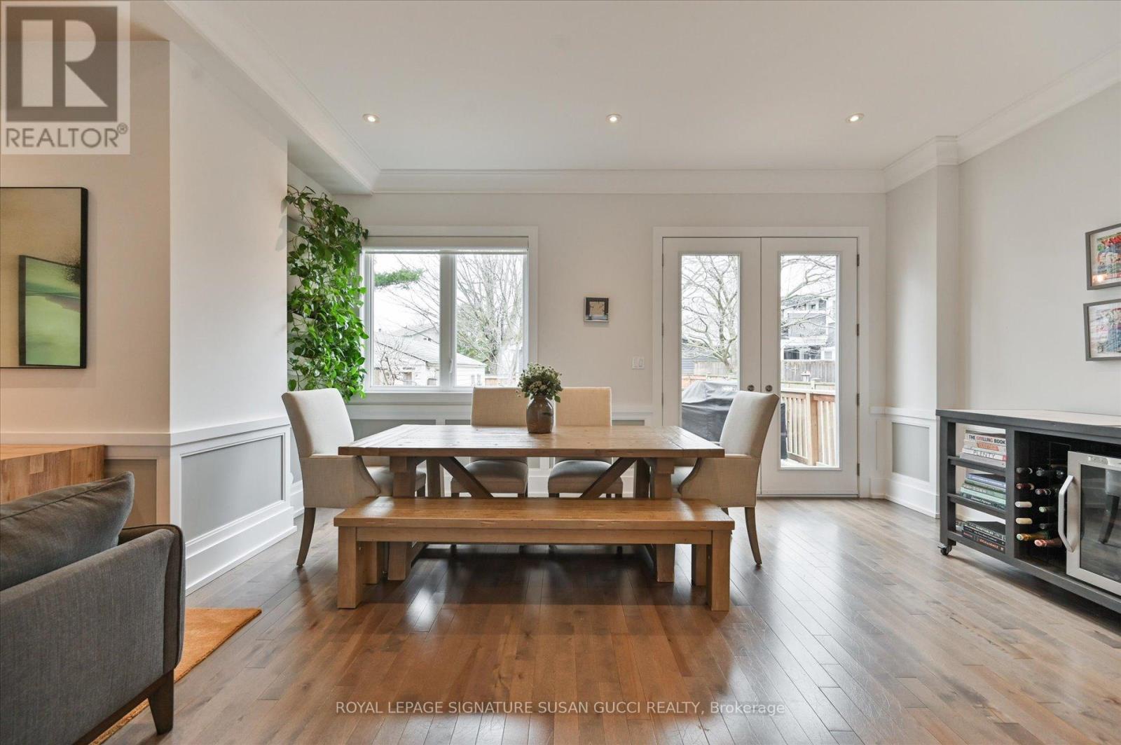 20 Warvet Crescent, Toronto (o'connor-parkview), Ontario
