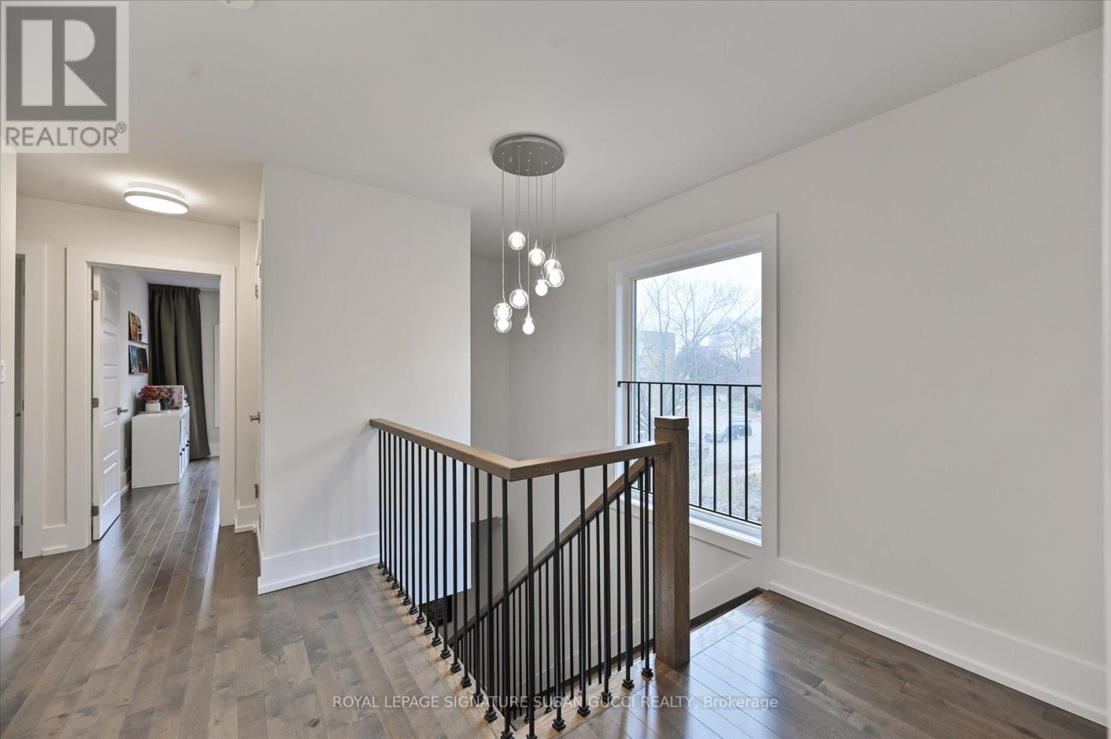 20 Warvet Crescent, Toronto (o'connor-parkview), Ontario
