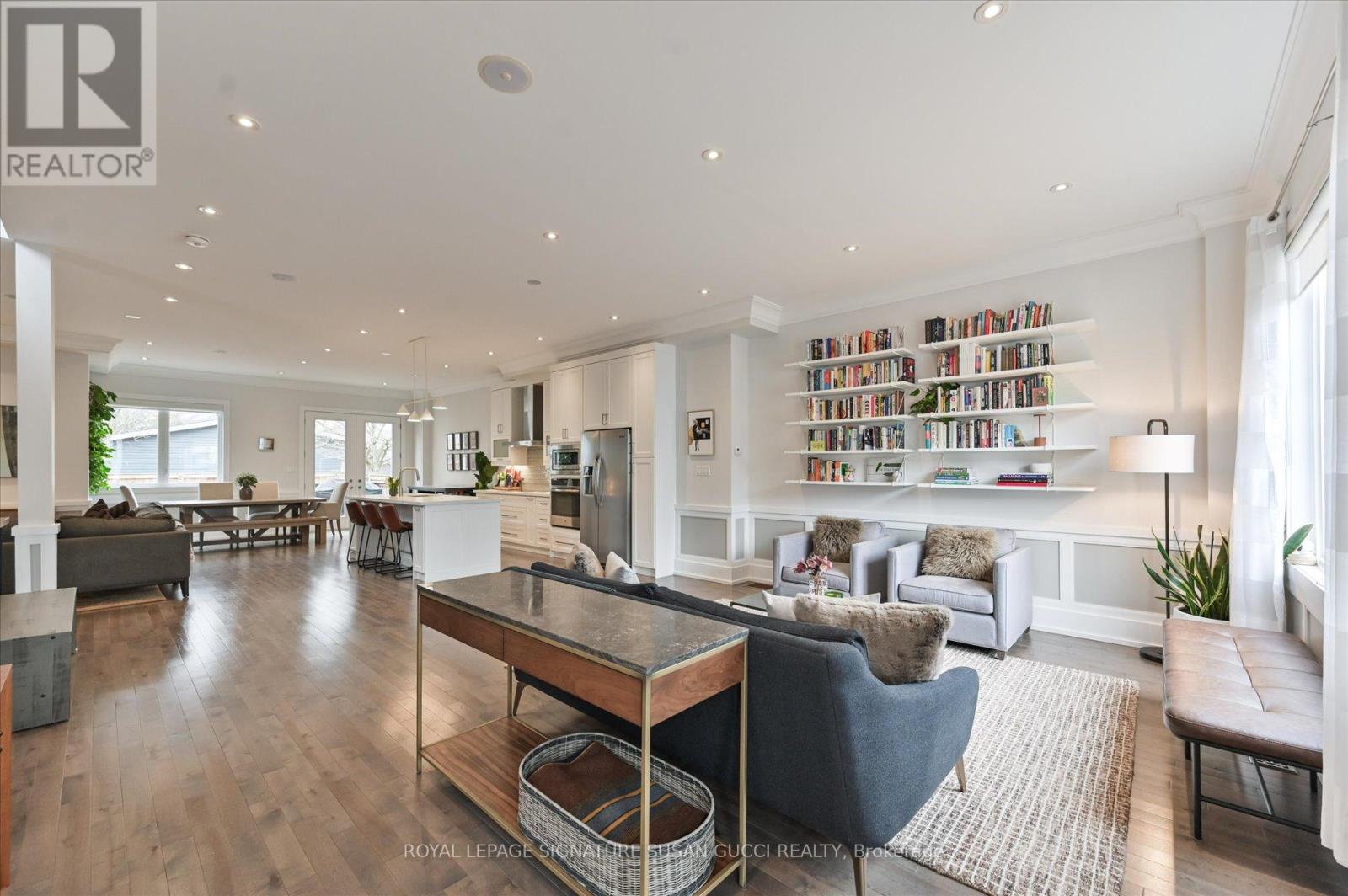 20 Warvet Crescent, Toronto (o'connor-parkview), Ontario