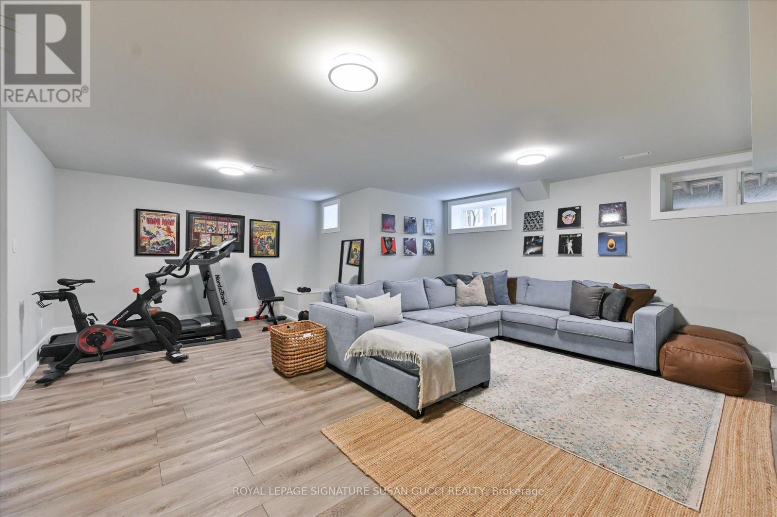 20 Warvet Crescent, Toronto (o'connor-parkview), Ontario