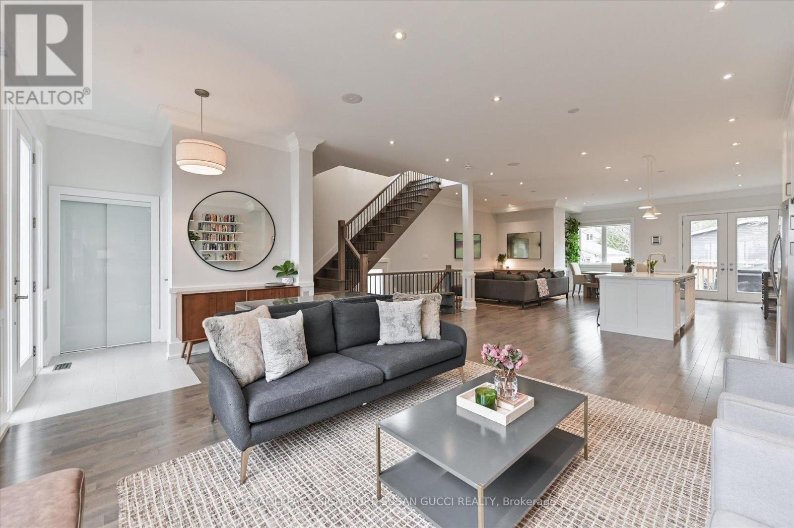 20 Warvet Crescent, Toronto (o'connor-parkview), Ontario