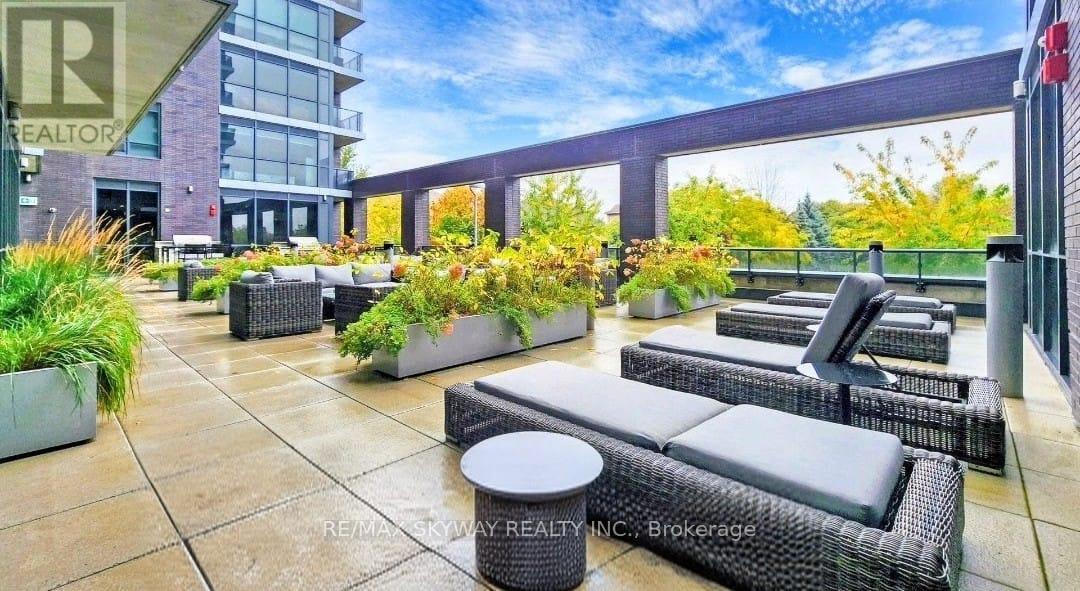 341 - 26 Gibbs Road, Toronto (islington-city Centre West), Ontario
