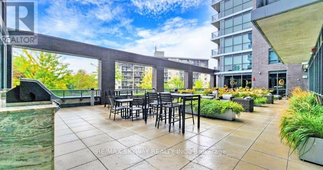 341 - 26 Gibbs Road, Toronto (islington-city Centre West), Ontario