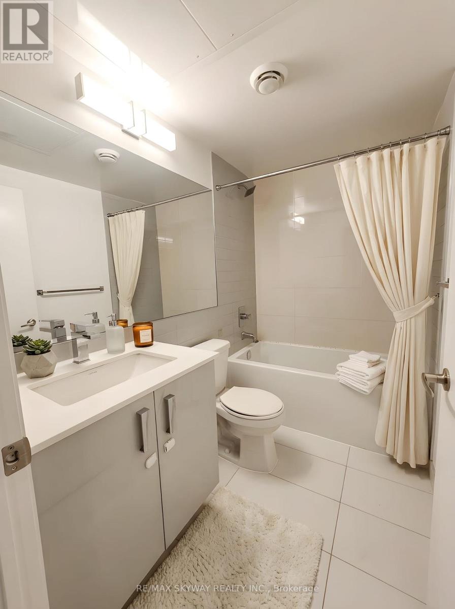 341 - 26 Gibbs Road, Toronto (islington-city Centre West), Ontario