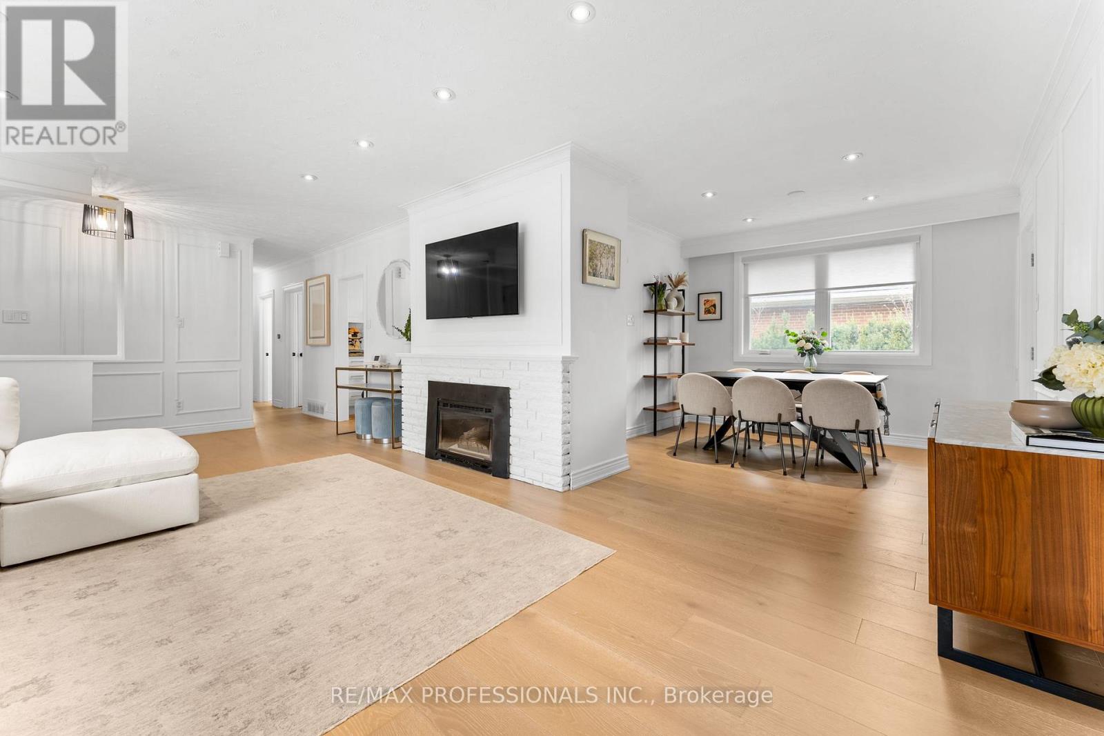 2 Tewsley Place, Toronto (willowridge-martingrove-richview), Ontario