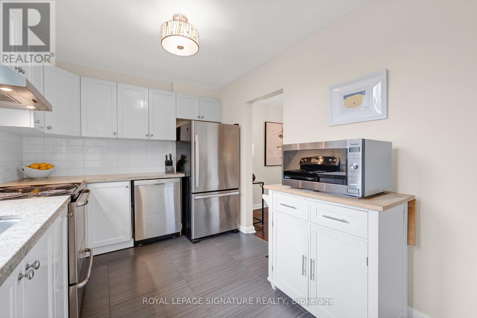 16 Veery Place, Toronto (banbury-don Mills), Ontario