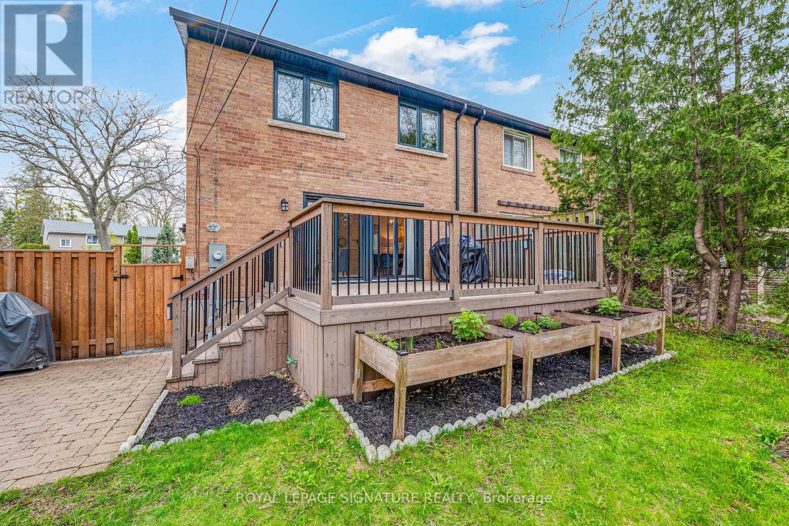 16 Veery Place, Toronto (banbury-don Mills), Ontario