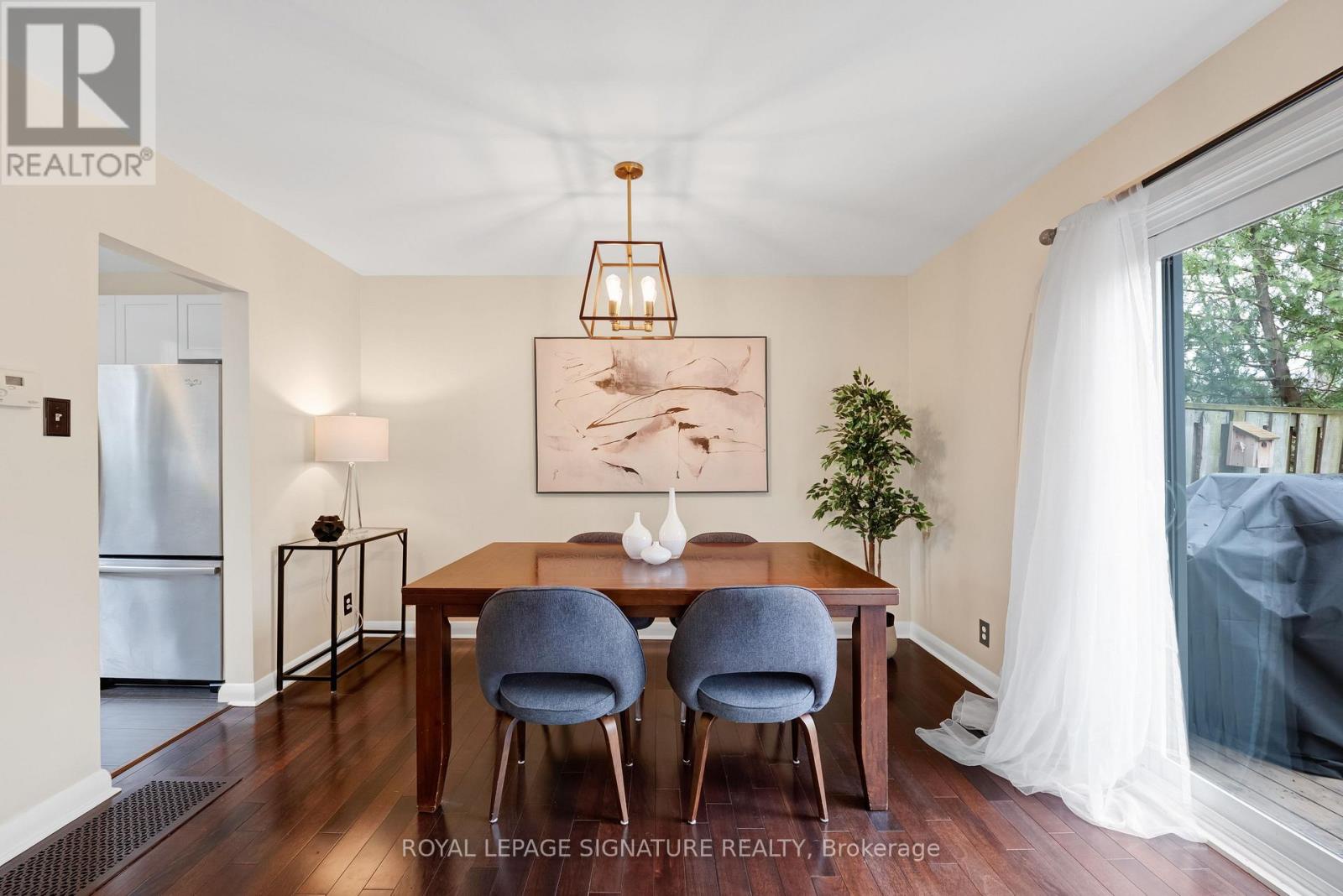 16 Veery Place, Toronto (banbury-don Mills), Ontario