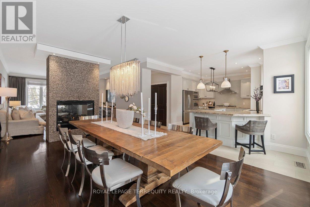 12 Elliott Avenue, Toronto (kingsway South), Ontario