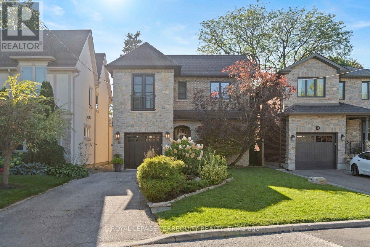 12 Elliott Avenue, Toronto (kingsway South), Ontario