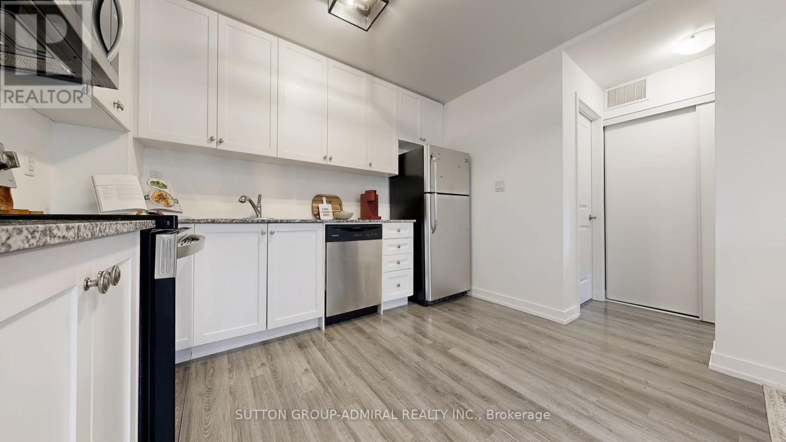 1b - 867 Wilson Avenue, Toronto (downsview-roding-cfb), Ontario