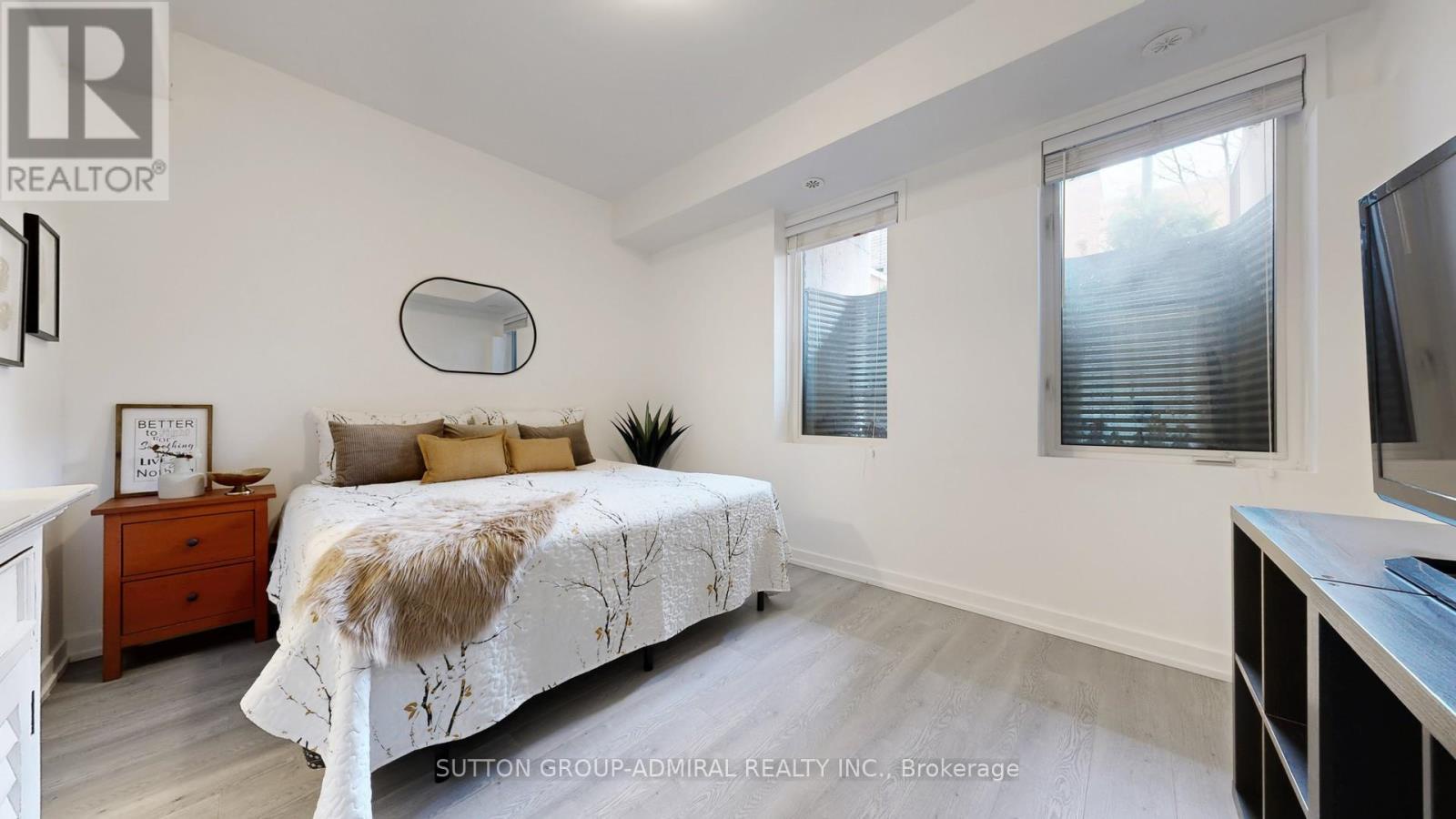 1b - 867 Wilson Avenue, Toronto (downsview-roding-cfb), Ontario