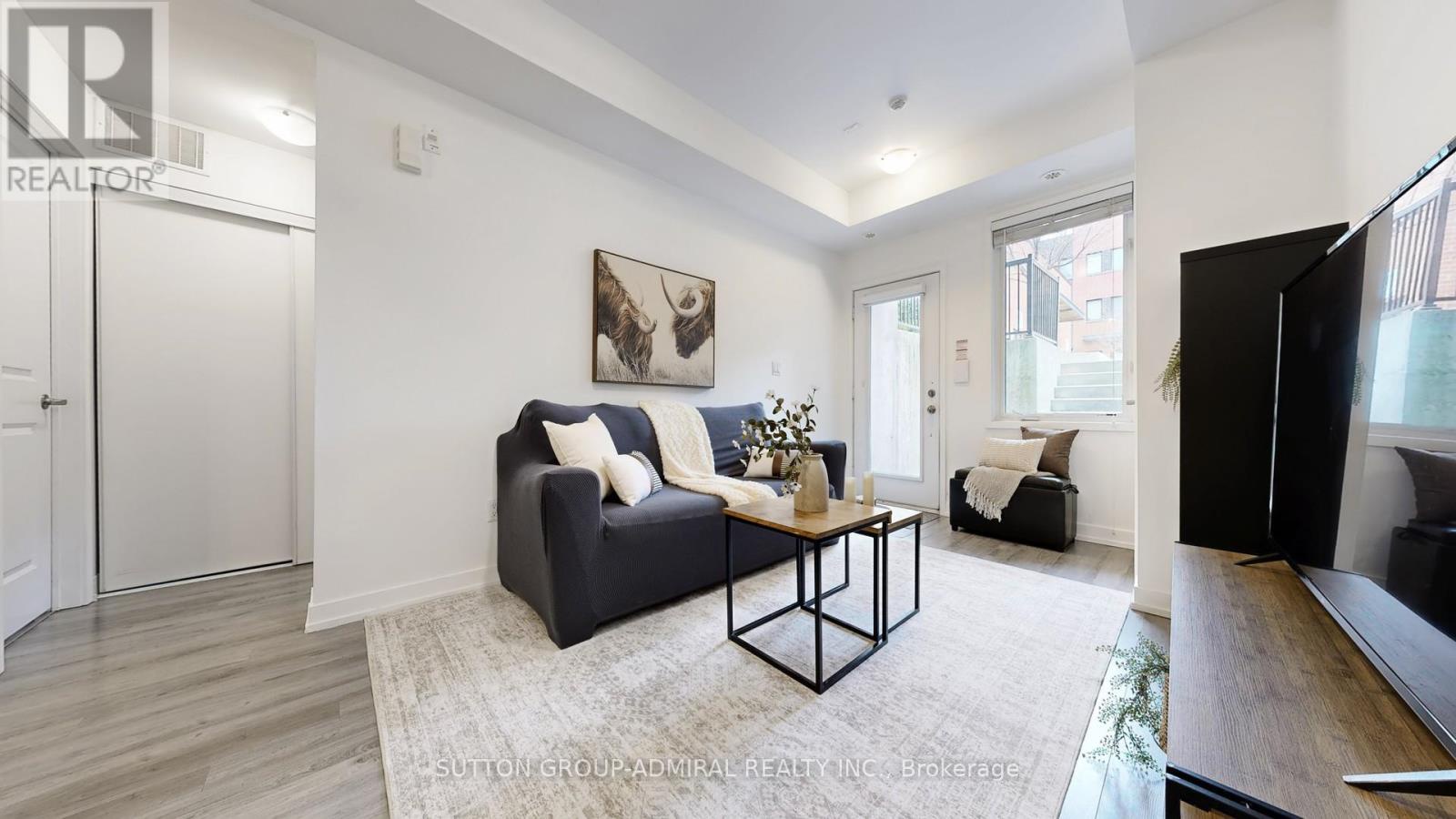 1b - 867 Wilson Avenue, Toronto (downsview-roding-cfb), Ontario